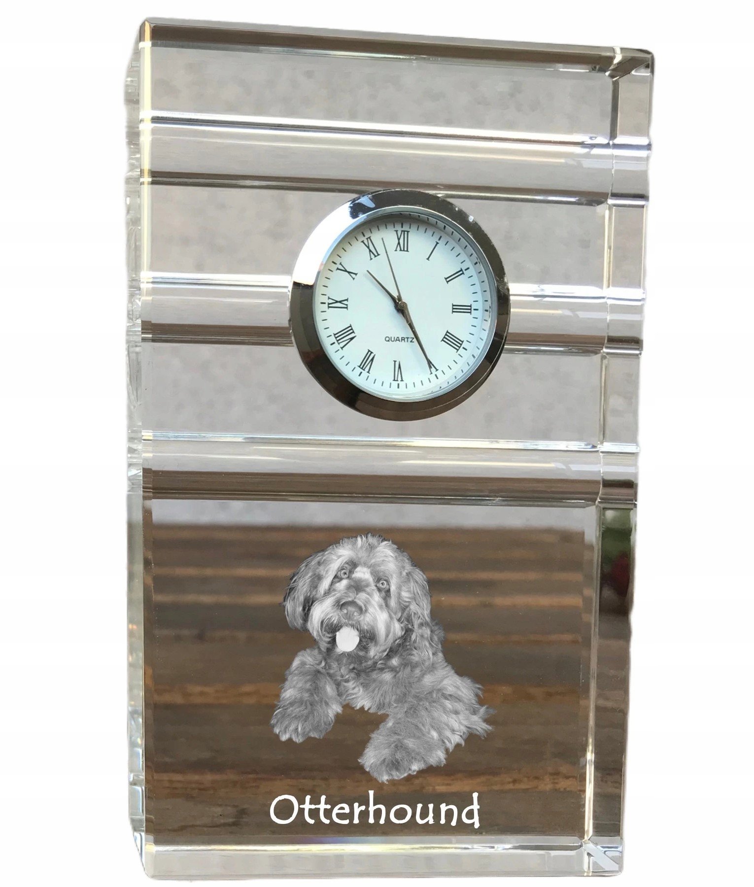 Otterhound krištáľové stolové hodinky so psom, s vašou fotografiou, suvenír