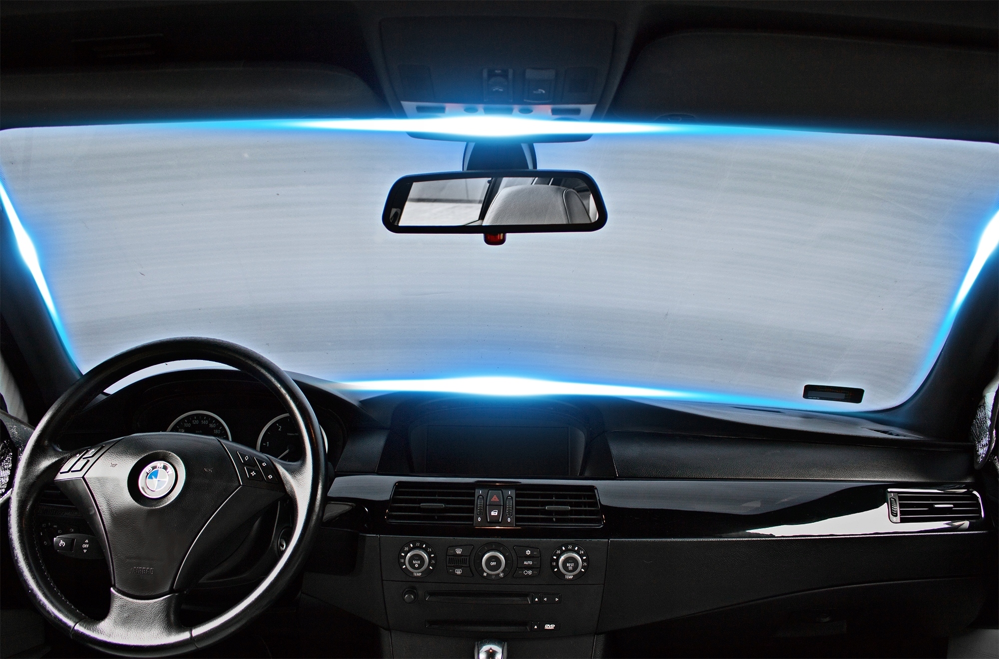 OSŁONA NA SZYBĘ PRZECIWSŁONECZNA DO SAMOCHODU MATA Producent Cartrend