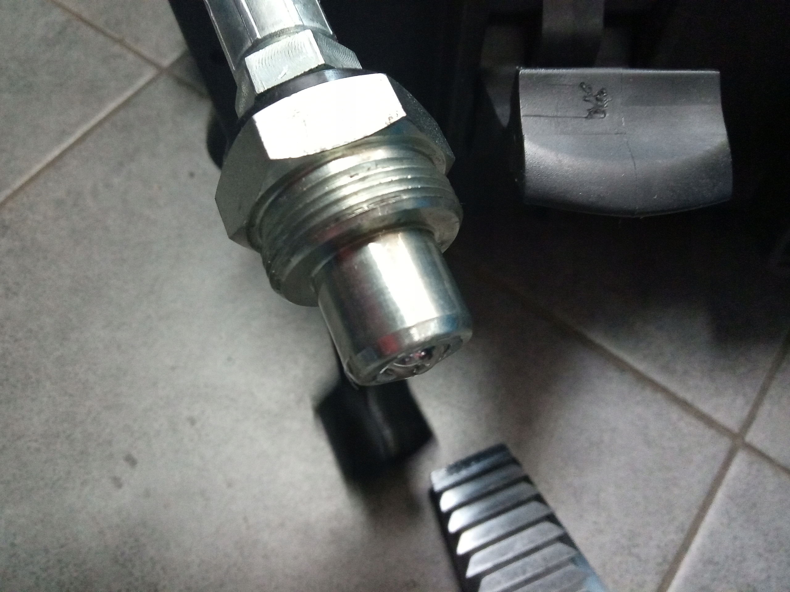 2582af494c4eb26869dfc73a8891