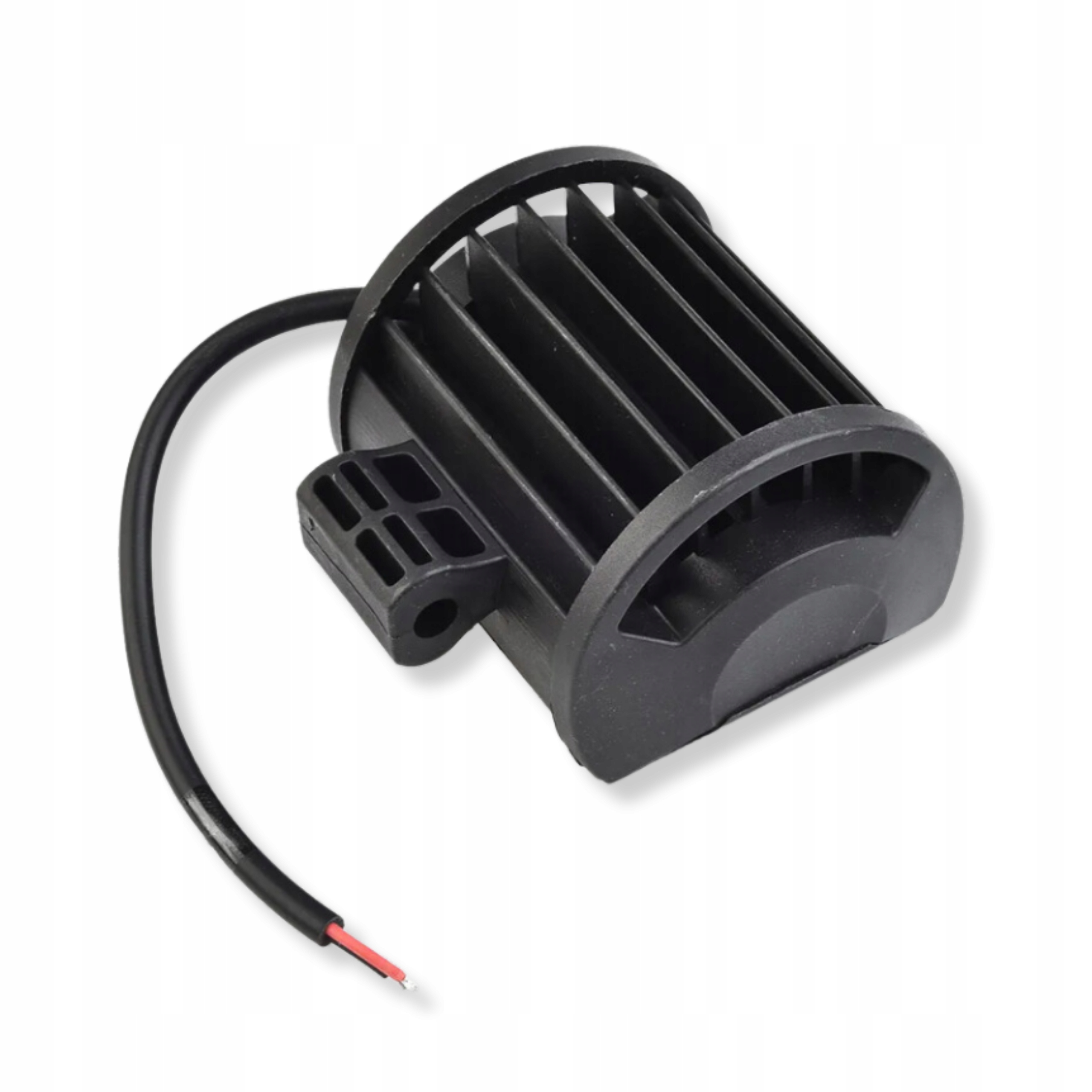 LAMPA ROBOCZA LED SZPERACZ 60W 12V HALOGEN REFKLEKTOR SAMOCHODOWY Numer katalogowy części E561