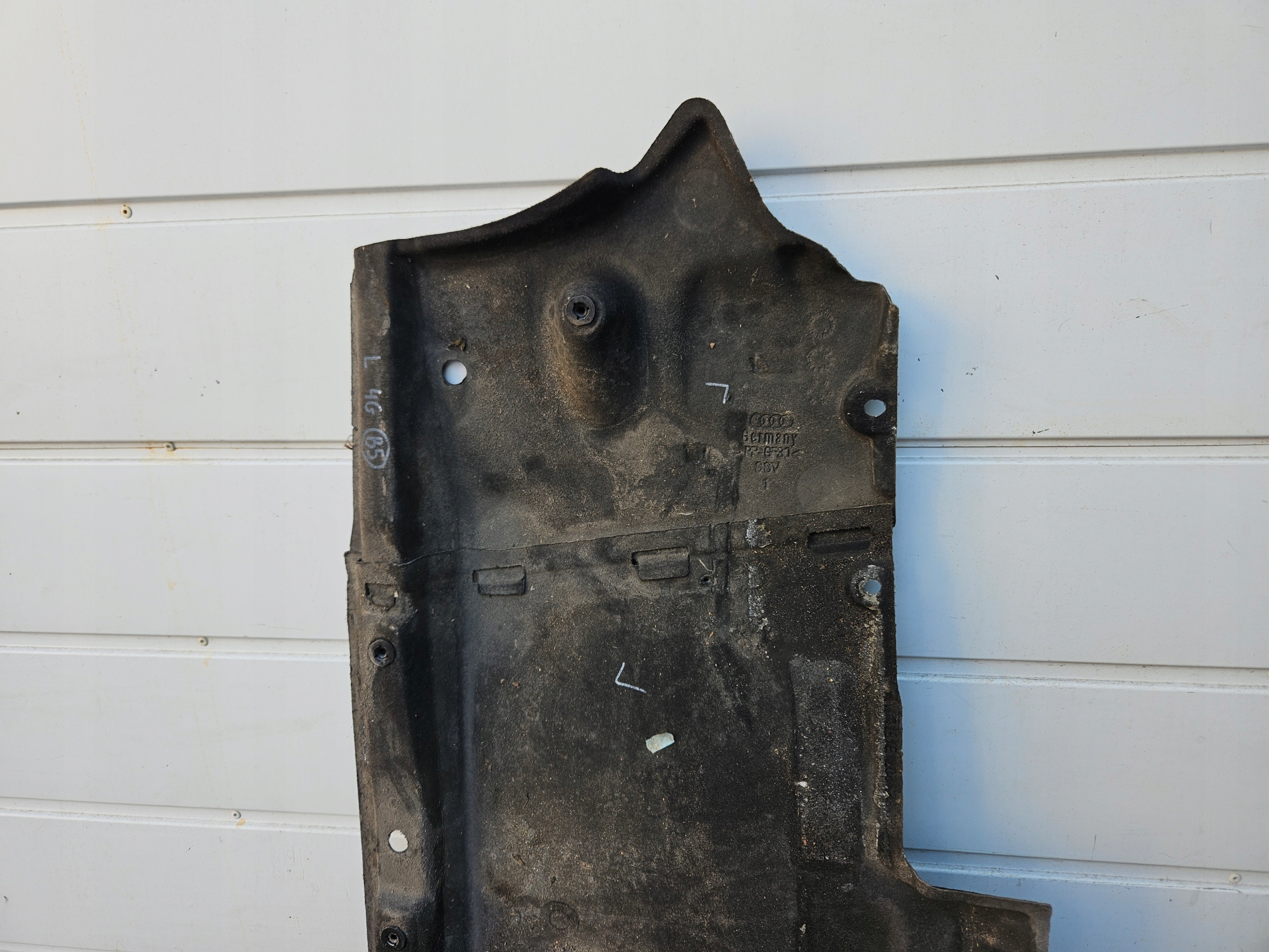 Blende Abdeckung Unterfahrschutz links Blende Abdeckung unter AUTO AUDI A6 C7 4G KOMPLET