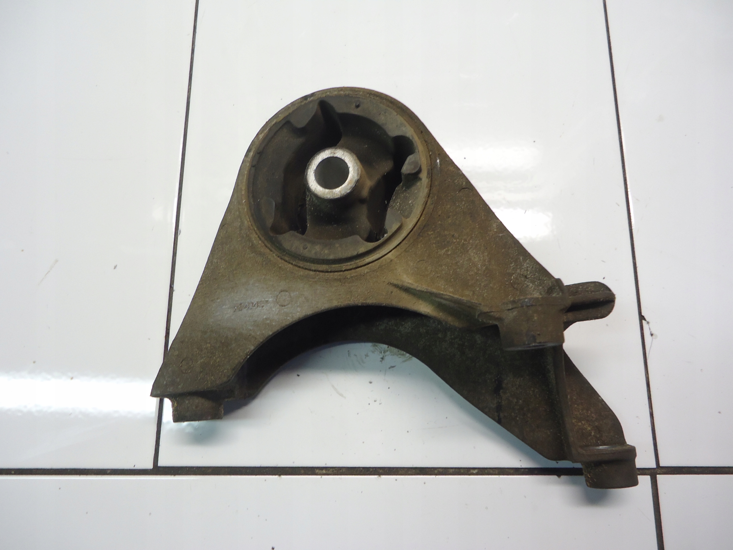 OPEL ANTARA 2.0CDTI Z20S1 holder engine mount