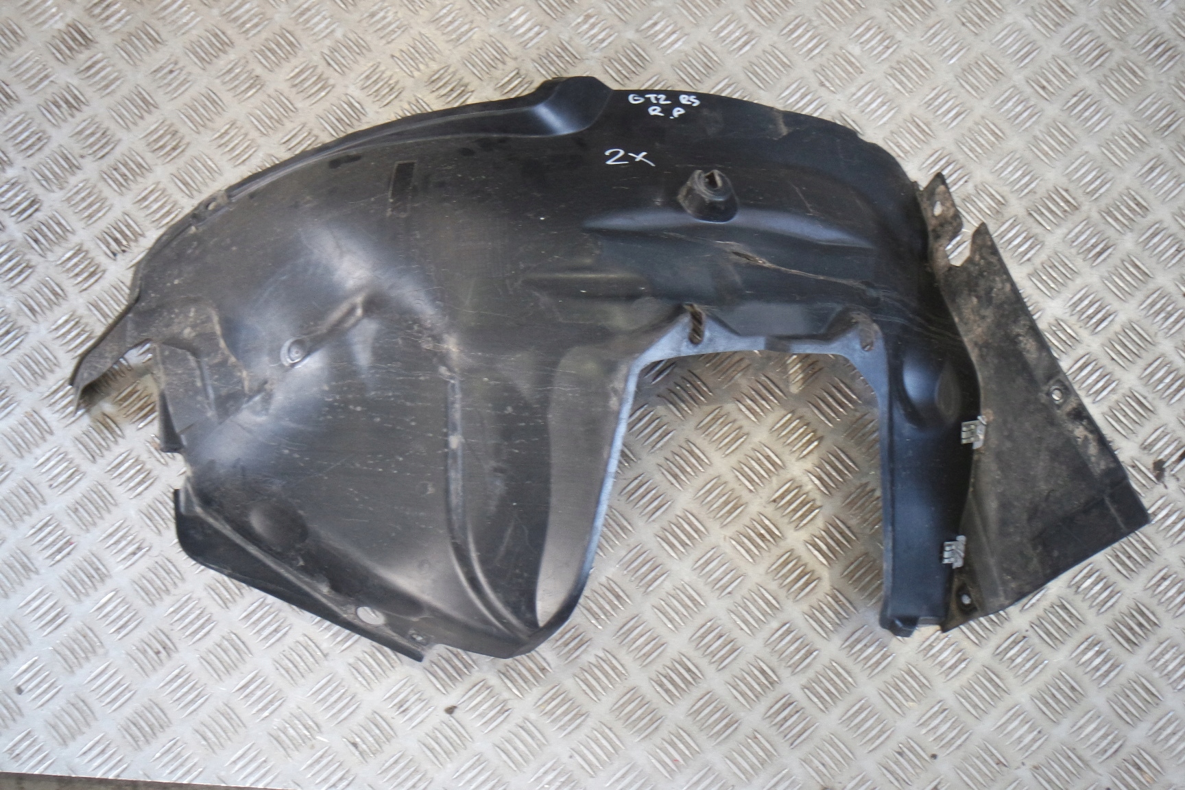 NADKOLE PRZOD P PORSCHE 991 GT2 RS 99150450480