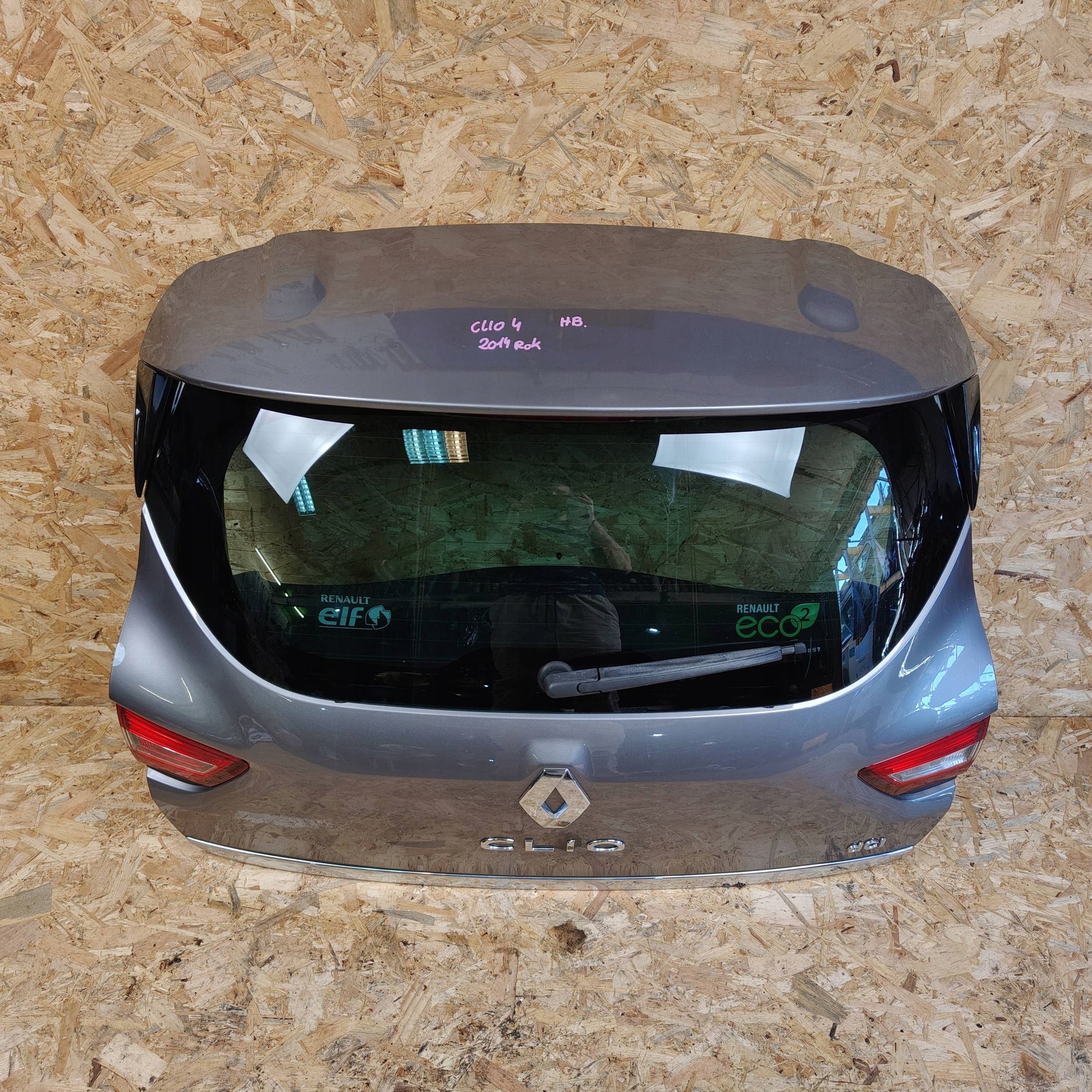 trunk door boot rear part Renault Clio IV HB demontaz
