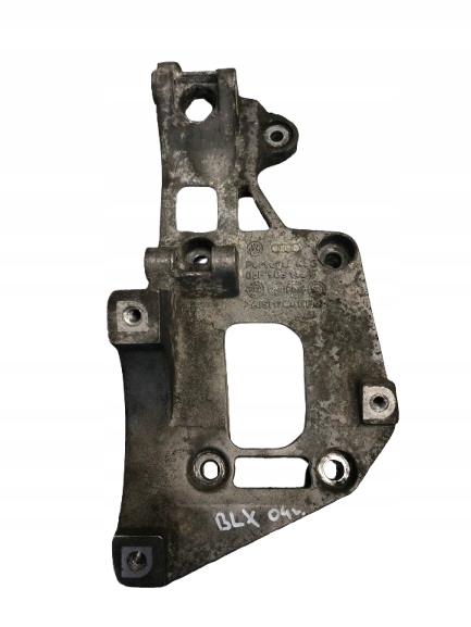 supporto staffa alternatore BLX 2.0 FSI VW GOLF V 06F903143F