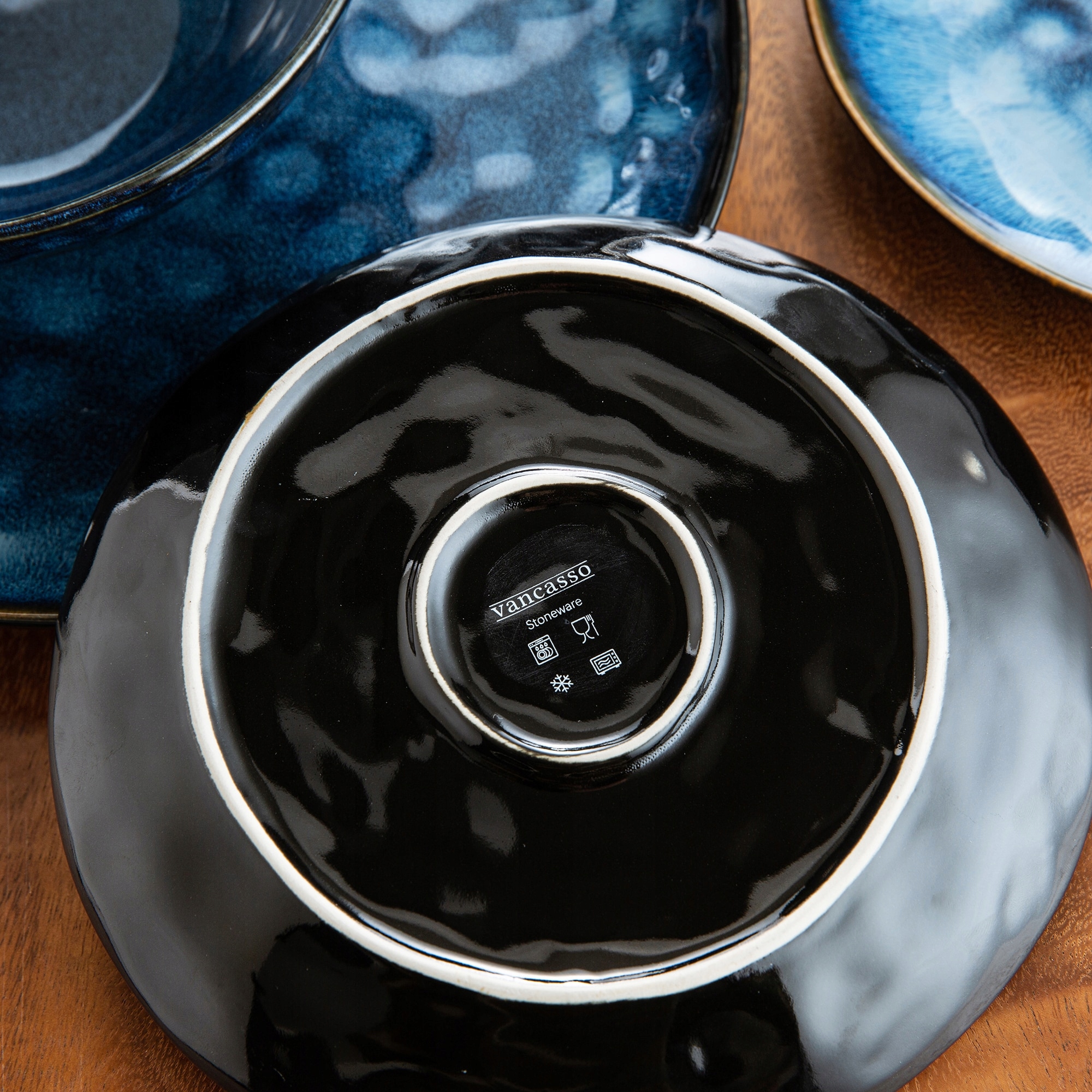 SERWIS OBIADOWY VANCASSO ZESTAW DLA 12 OSÓB 48 EL PREZENT KAMIONKA ŚWIĘTA Liczba elementów w zestawie 16