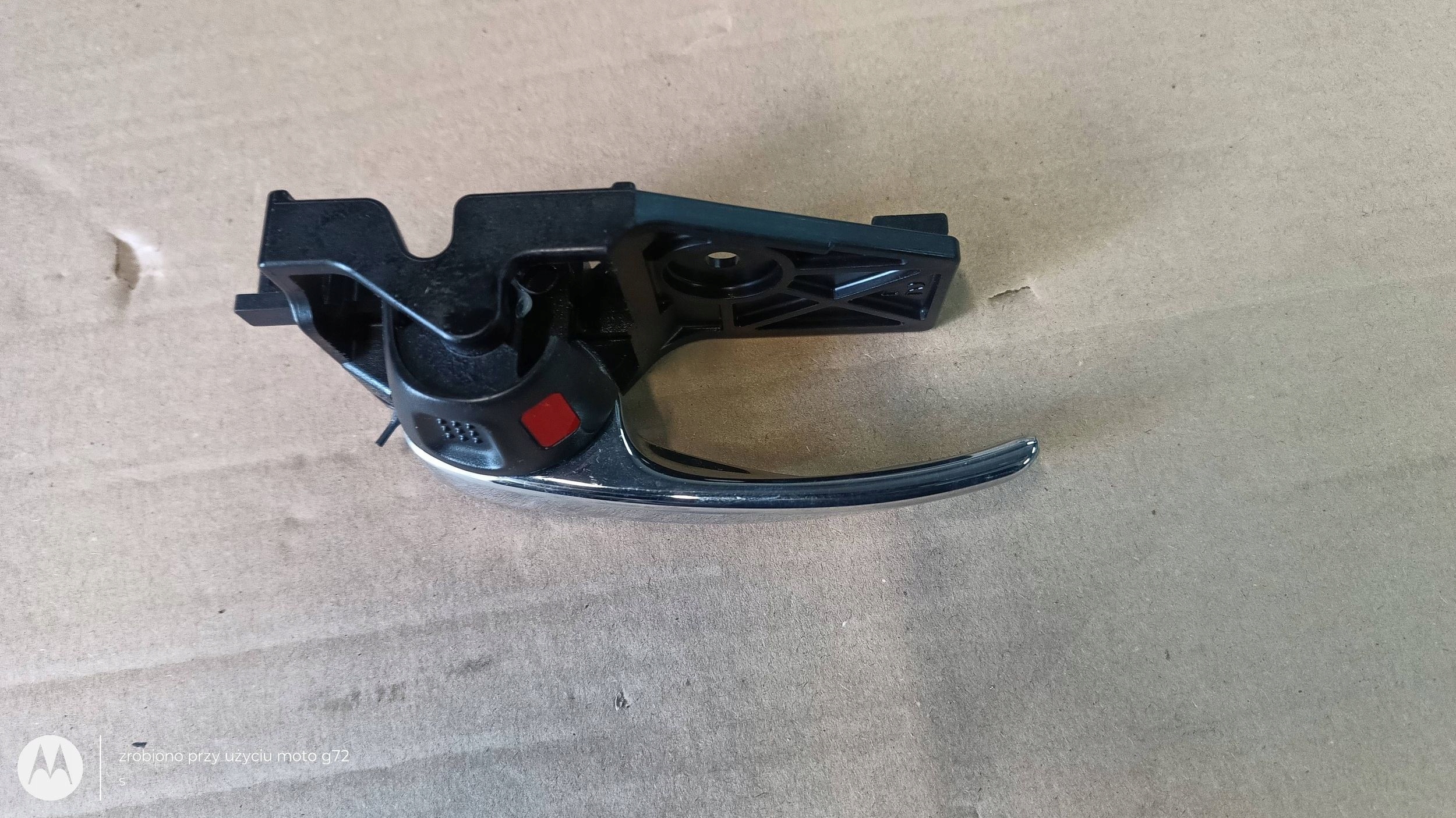 SUZUKI SWIFT MK8 VI handle door front 2019R
