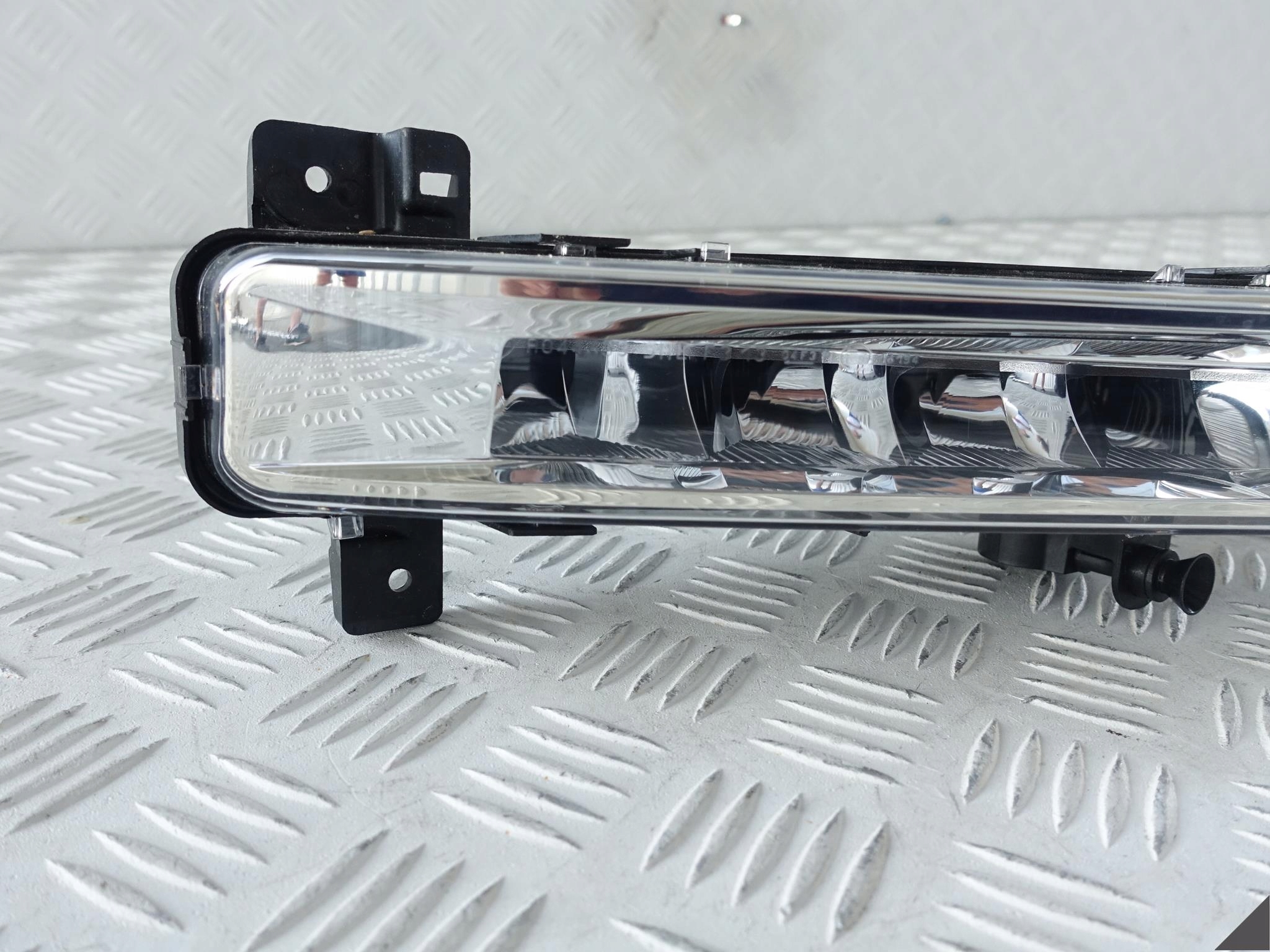 BMW G30 G31 6 G32 LED light fog light right IDEALNY