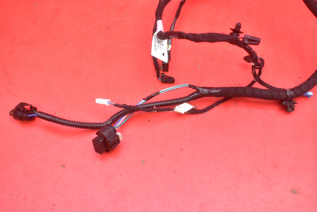 bundle door left rear part 2067965-00-A TESLA MODEL 3 17-21