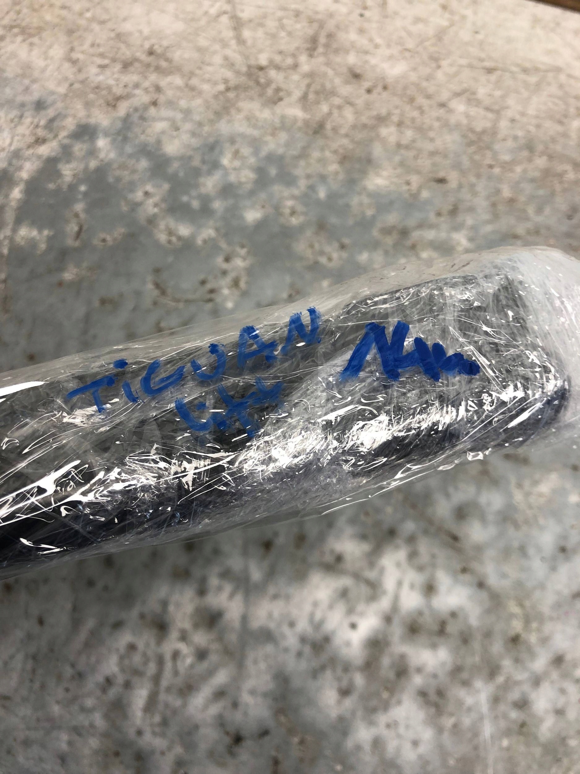 SILOWNIKI bonnet boot VW TIGUAN 5N0827550D