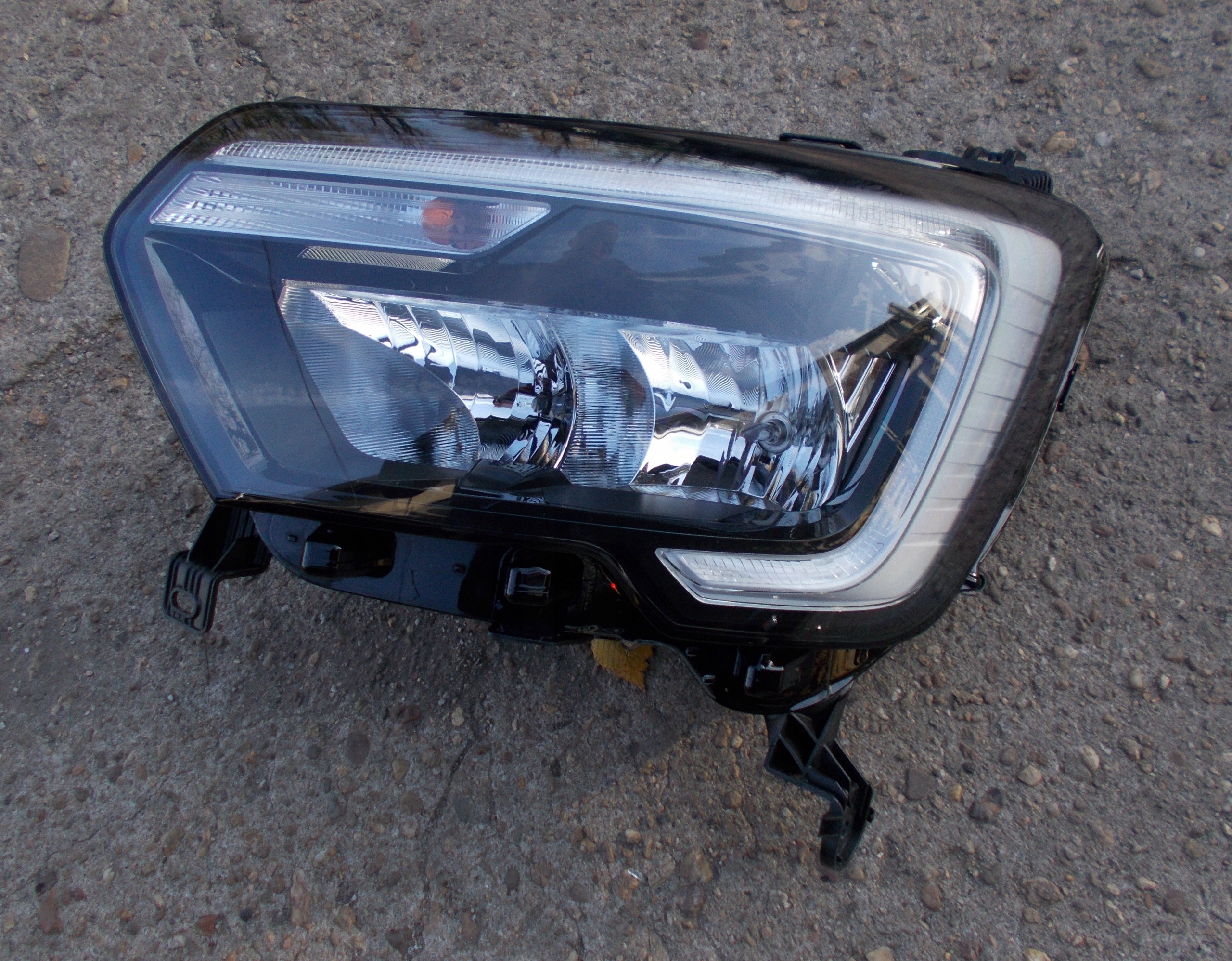 RENAULT MASTER III LIFT light left front 260607867R EUROPA CALA