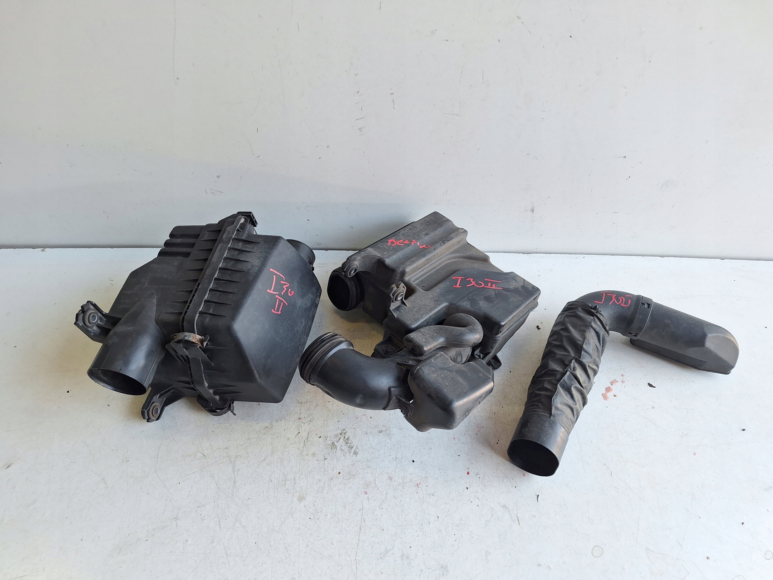 HYUNDAI I30 II 12-17 Gehäuse filter luft REZONATOR Benzin