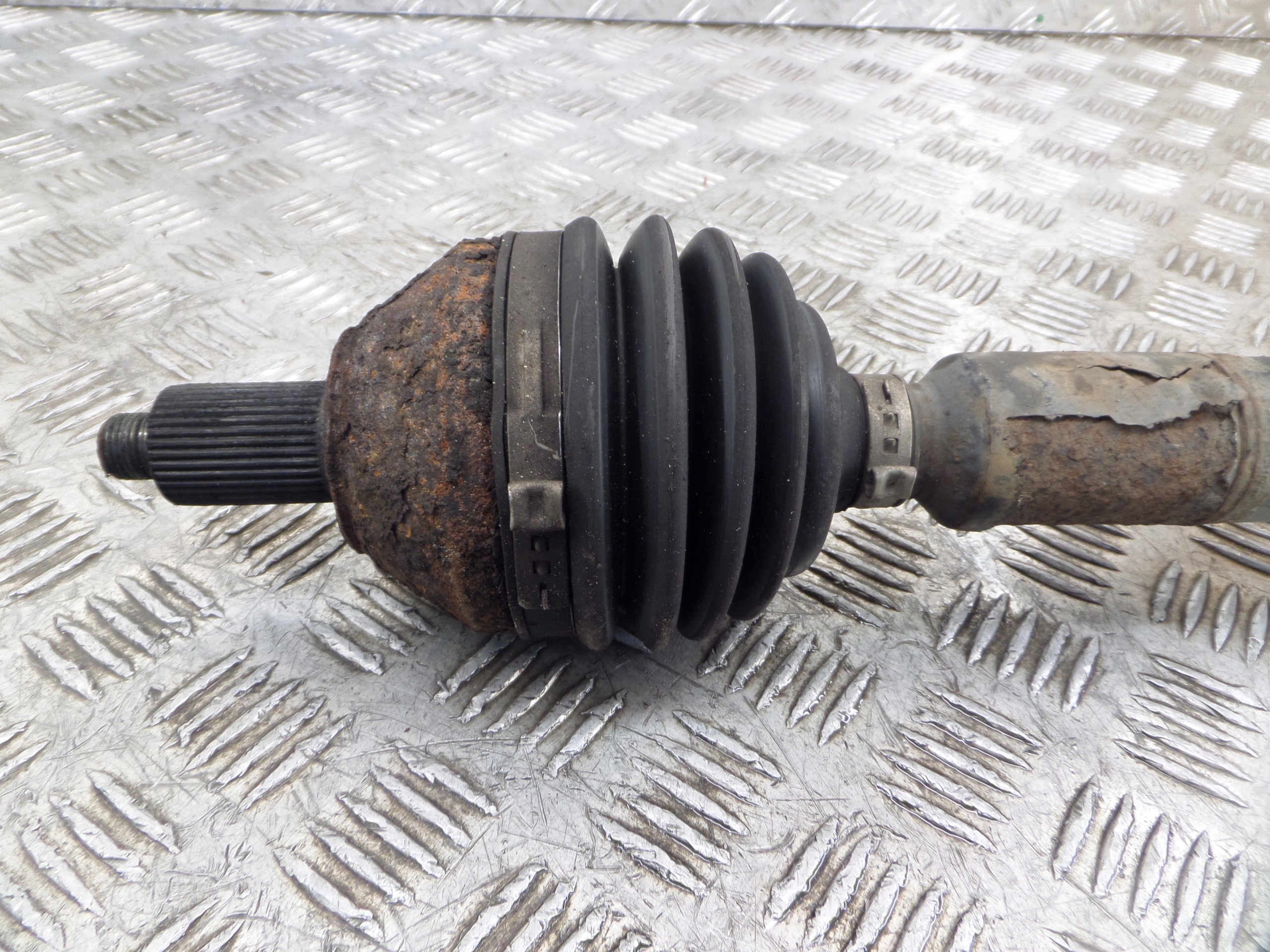 VW SKODA 1.4 TDI semi-axis right long 6C0407272C