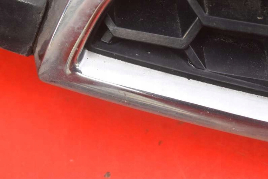 GRIGLIA nero 96832951 CHEVROLET CRUZE 1 e 09-12