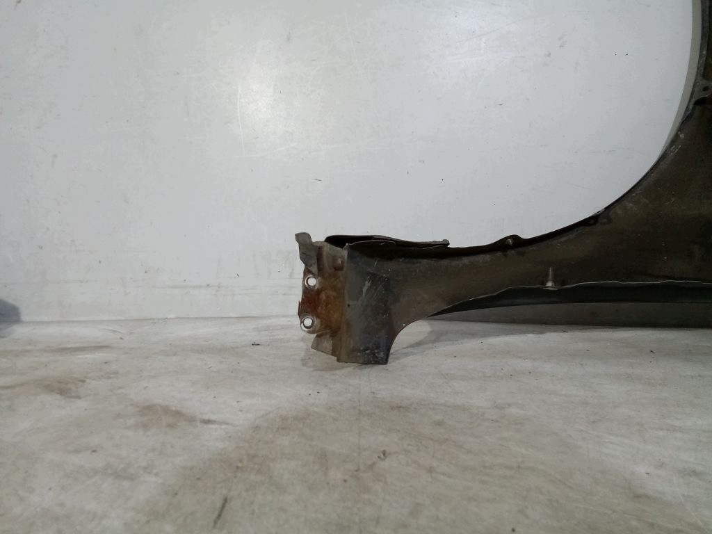 Mazda 6 and GG GY fender right