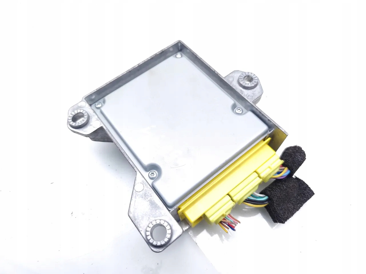 подушки безопасности mazda 3 BM BHS2-57K30A Датчик BHS257K30A