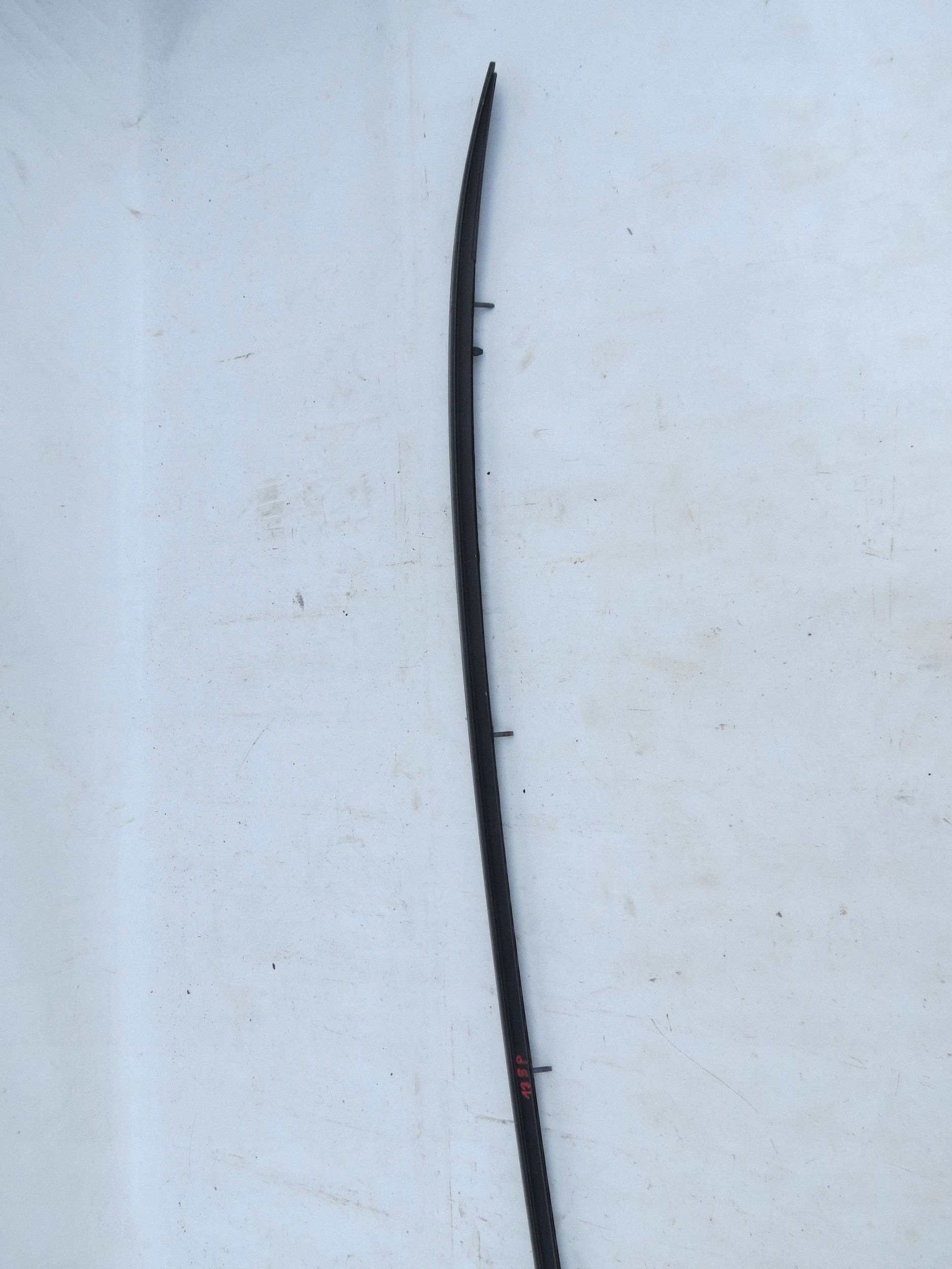 Dachreling dach rechts VOLVO V60 2.0 D 120KM 31378465