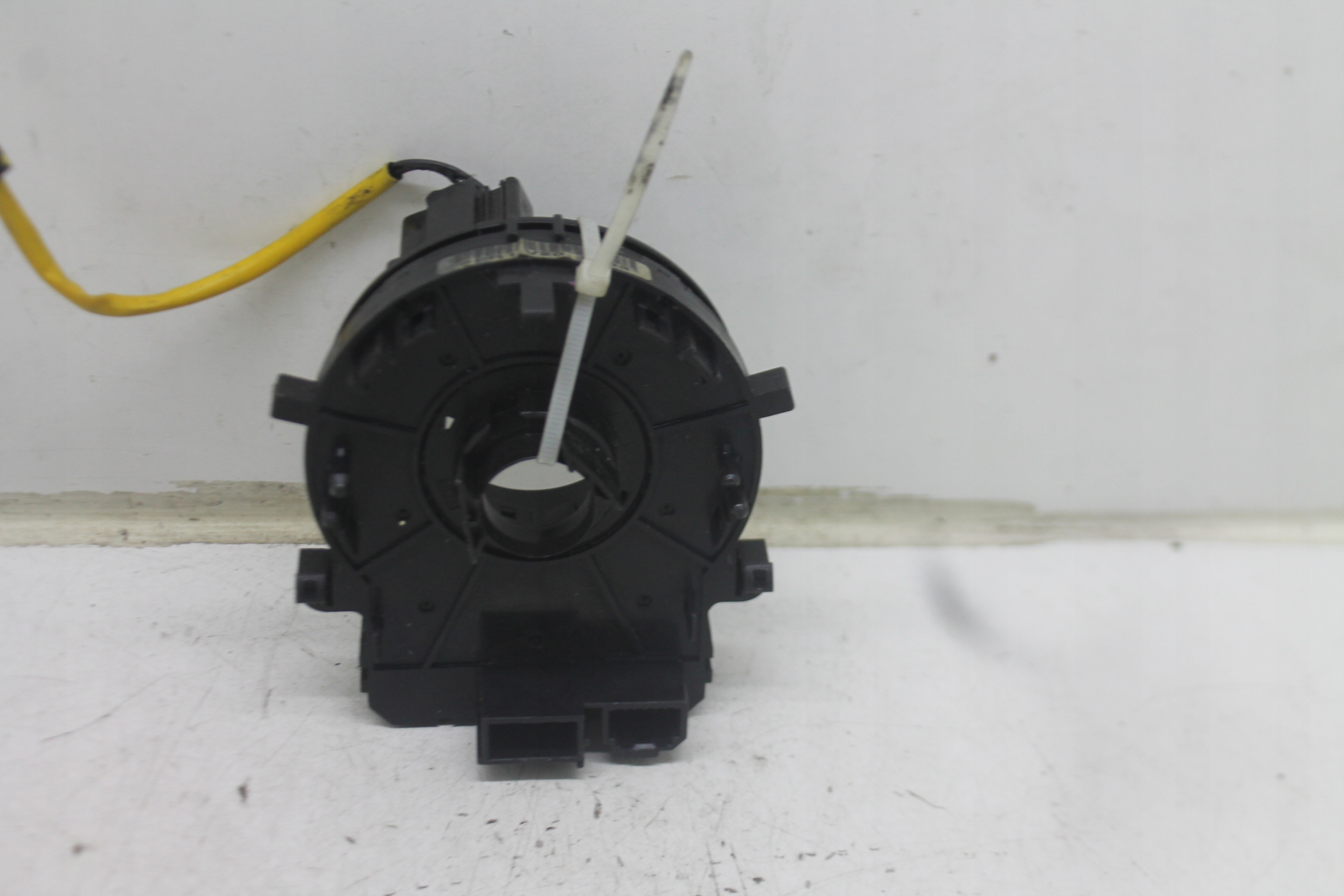 ring below steering wheel, ZWIJAK HYUNDAI I40