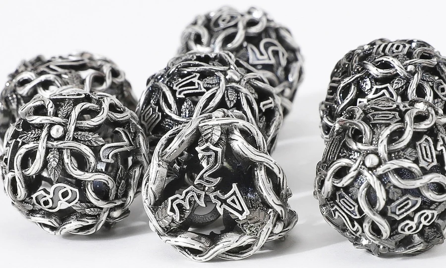 RUNY DRUIDÓW ZESTAW 7 METALOWYCH KOŚCI RPG Producent RGFK