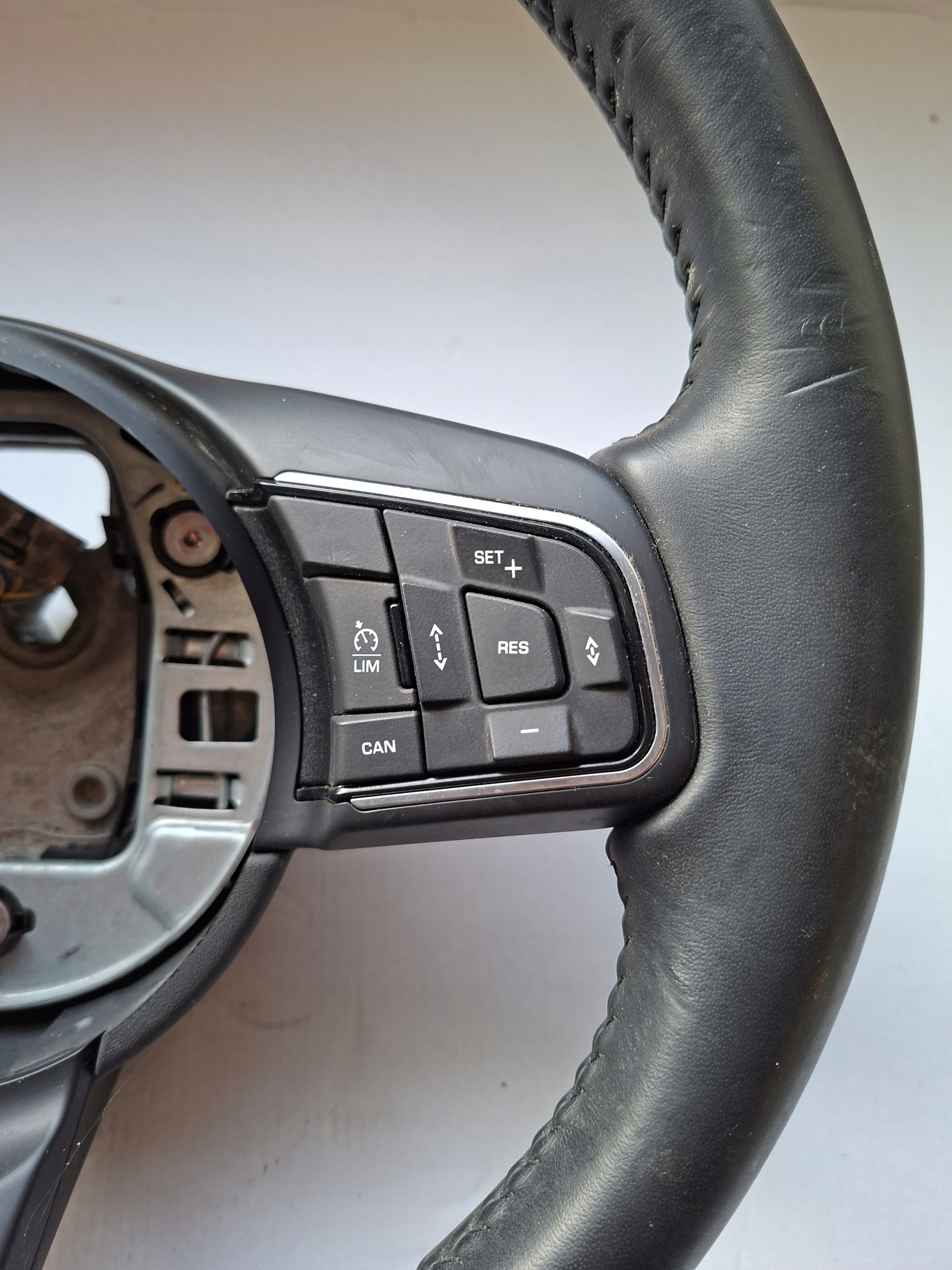 lenkrad MULTIFUNKCYJNA JAGUAR R SPORT E-PACE X540 J9C33F563BA8PVJ