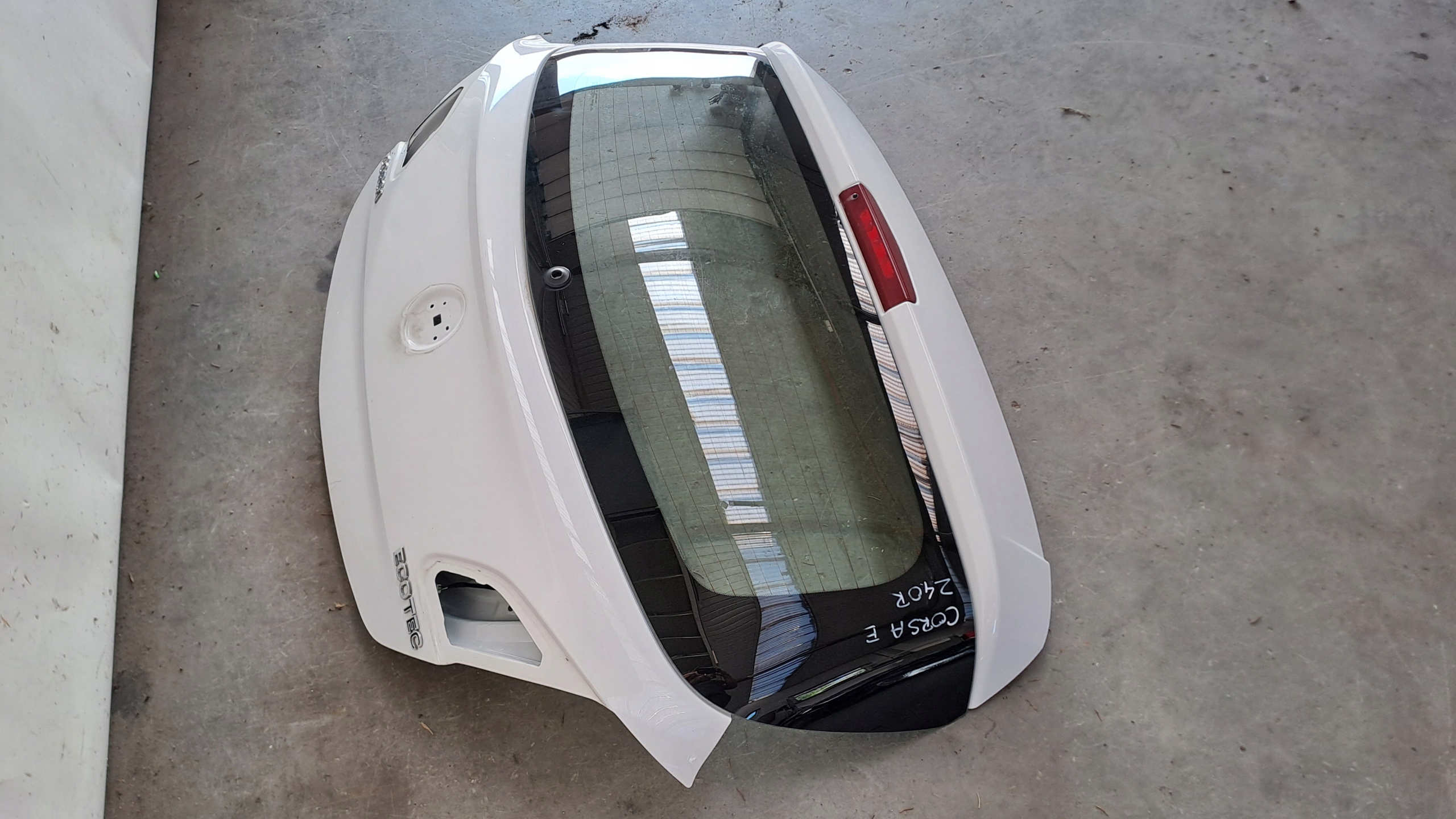 trunk door boot Z20R 5D Opel Corsa E