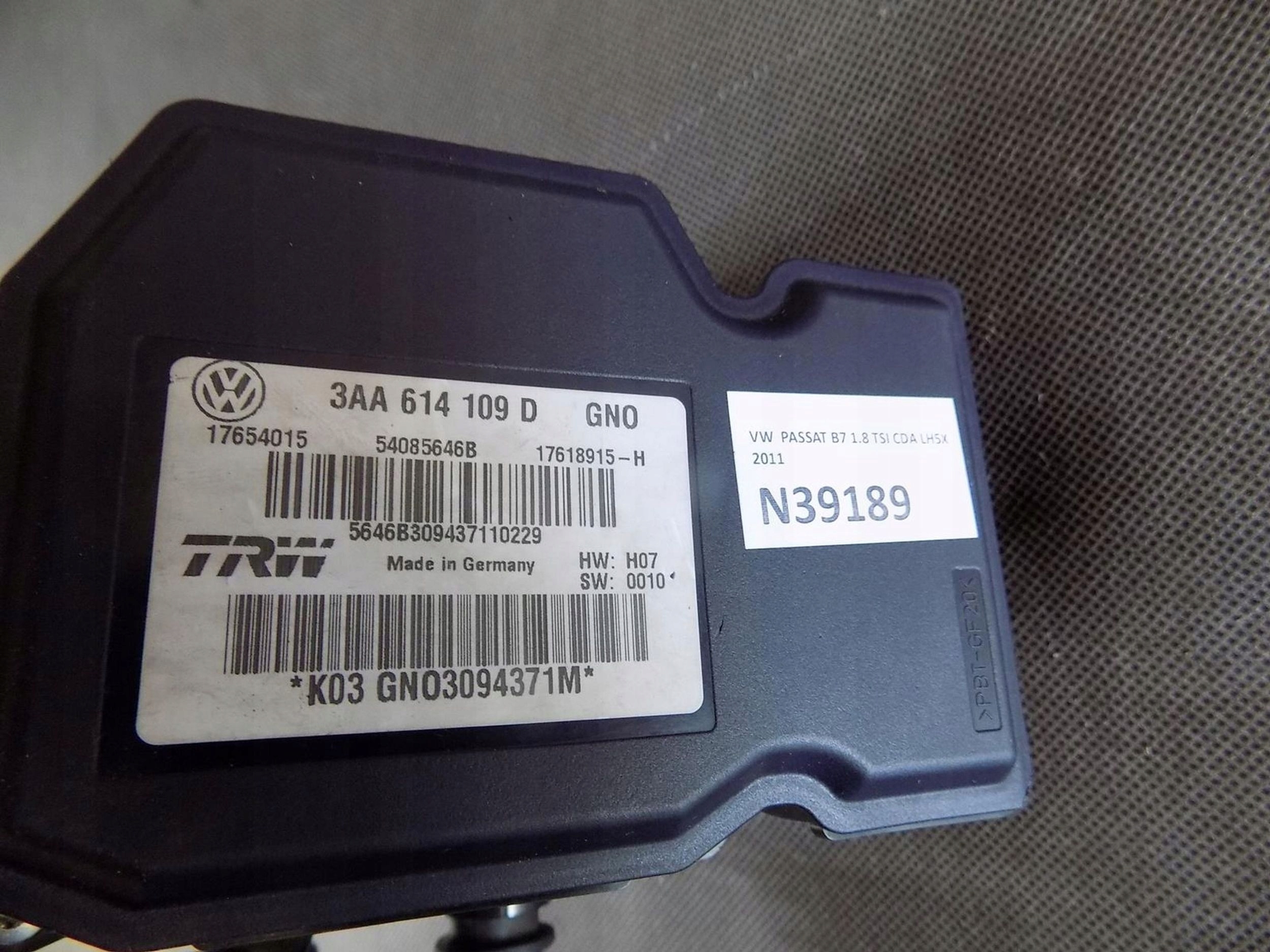 Volkswagen PASSAT B7 pump ABS 3AA614109D
