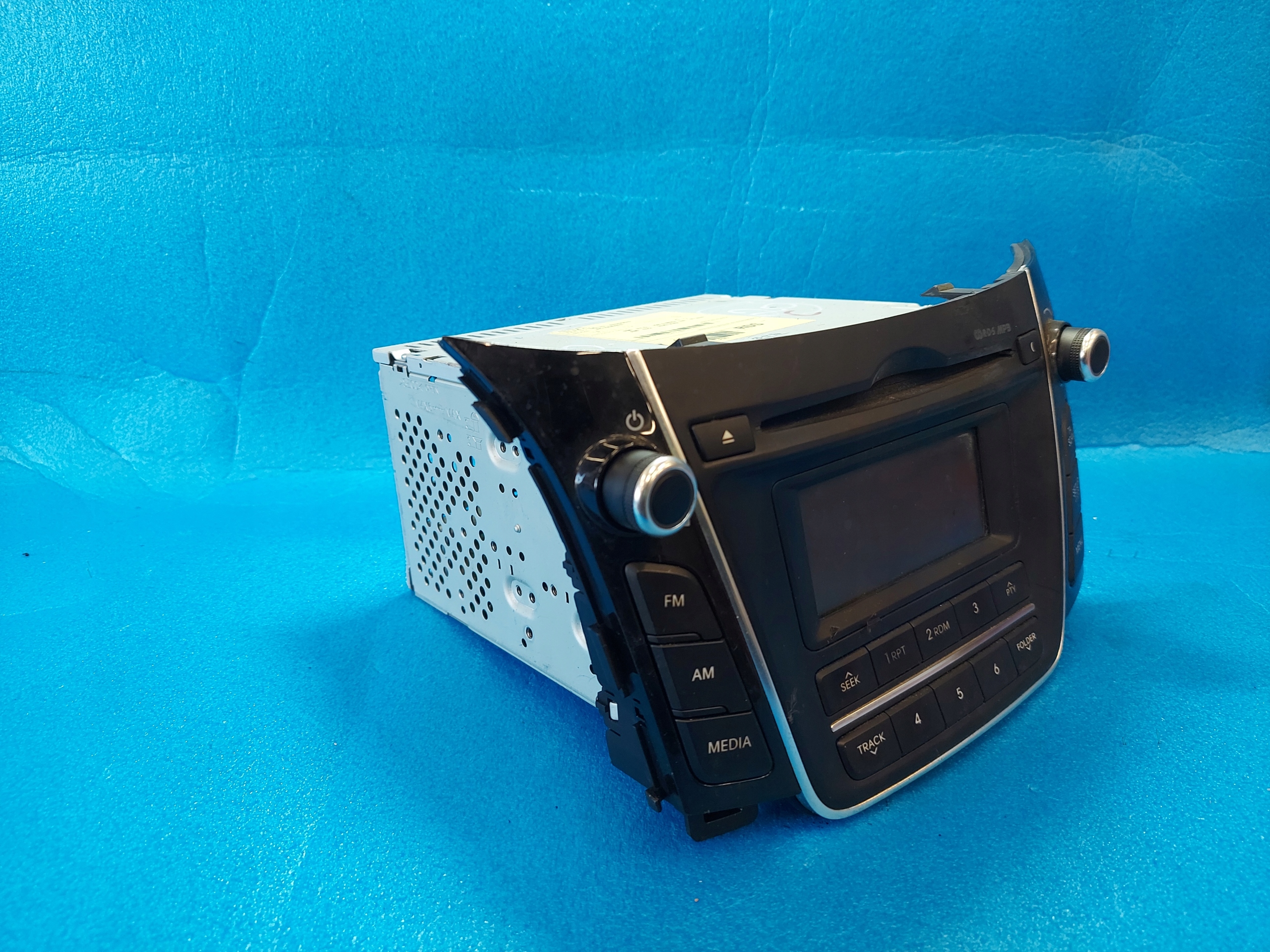 RADIO EKRAN HYUNDAI I30 2013 R AC100A6EE