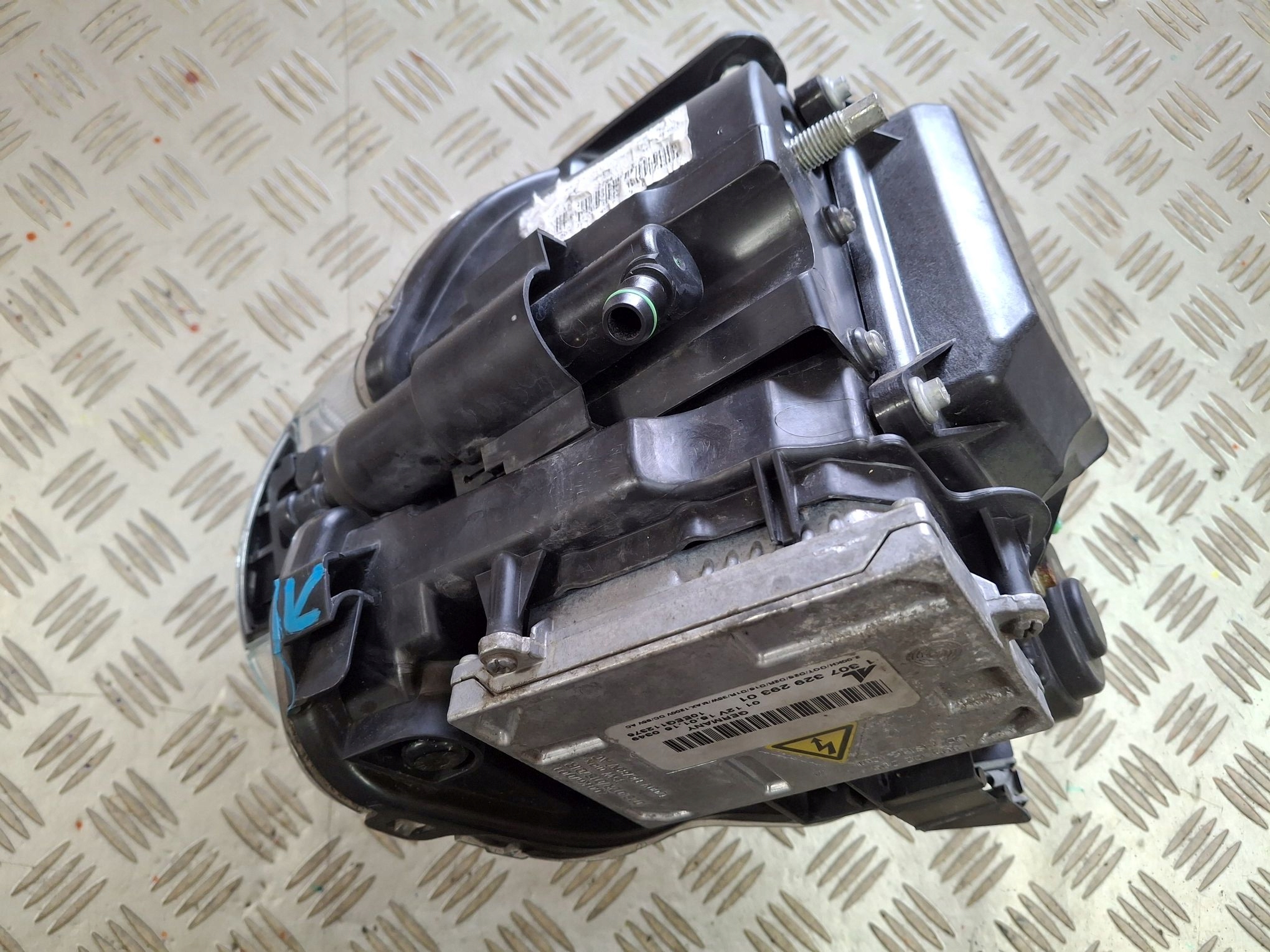 light right front XENON FIAT 500 2007R->2015R