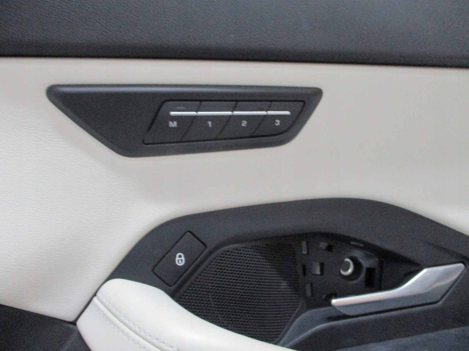 upholstery door JAGUAR E PACE right front