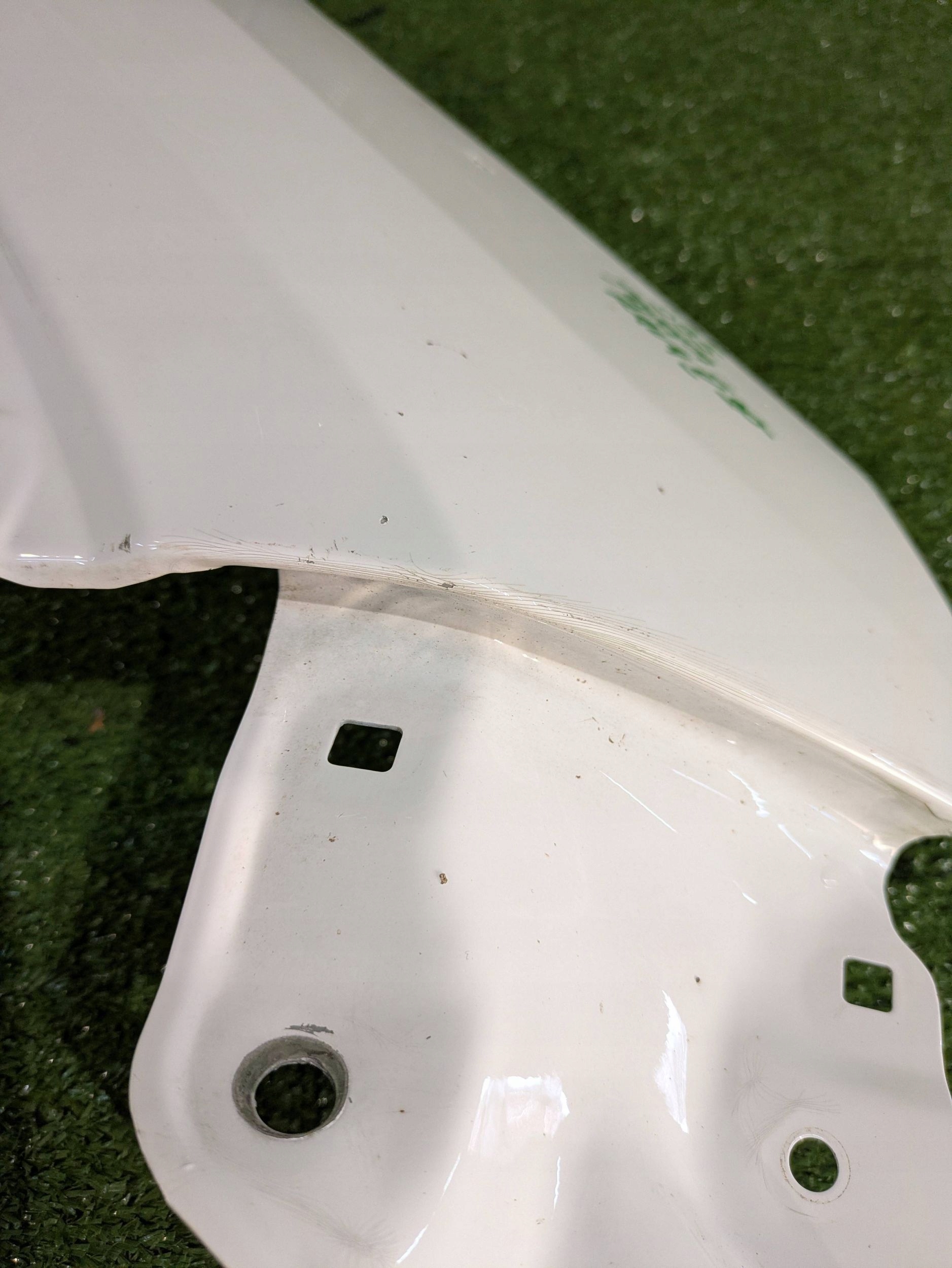 fender front right front TOYOTA RAV4 V NR.295
