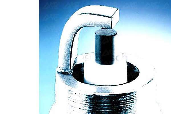 ŚWIECA ZAPŁONOWA SUPER PLUS+51 BOSCH Producent części Bosch