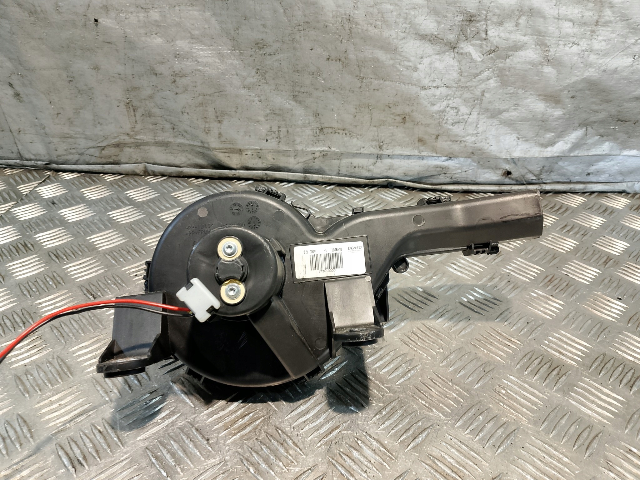riscaldamento BOCCHETTE VENTOLA CITROEN C4 e PICASSO DENSO 173610200