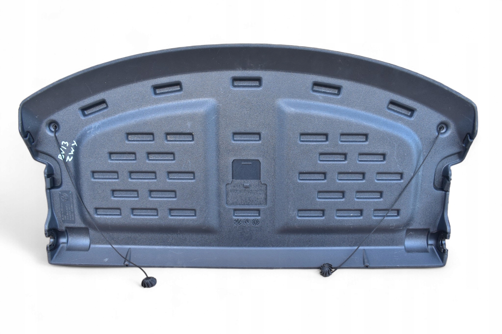 plato boot VOLKSWAGEN BEETLE II PRZEDLIFT 2011-2016R 5C5867769D