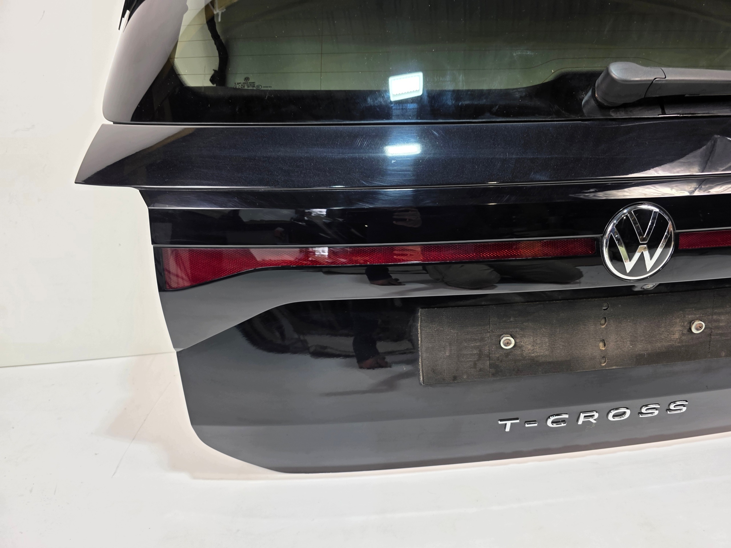 trunk door 2GM T-CROSS KAMERA LC9X DEEP BLACK PERLEFFEKT