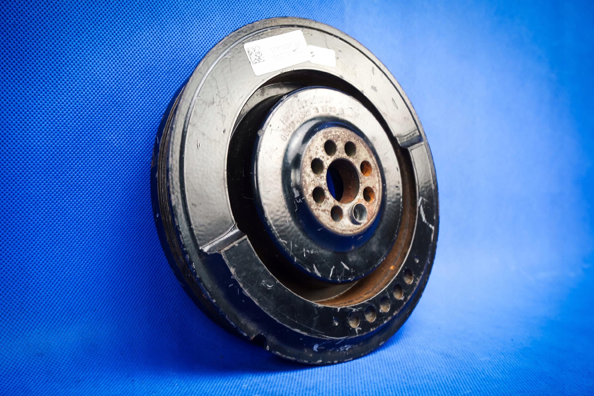 pulley cams tlumik Audi S6 S7 A8 079105251AP
