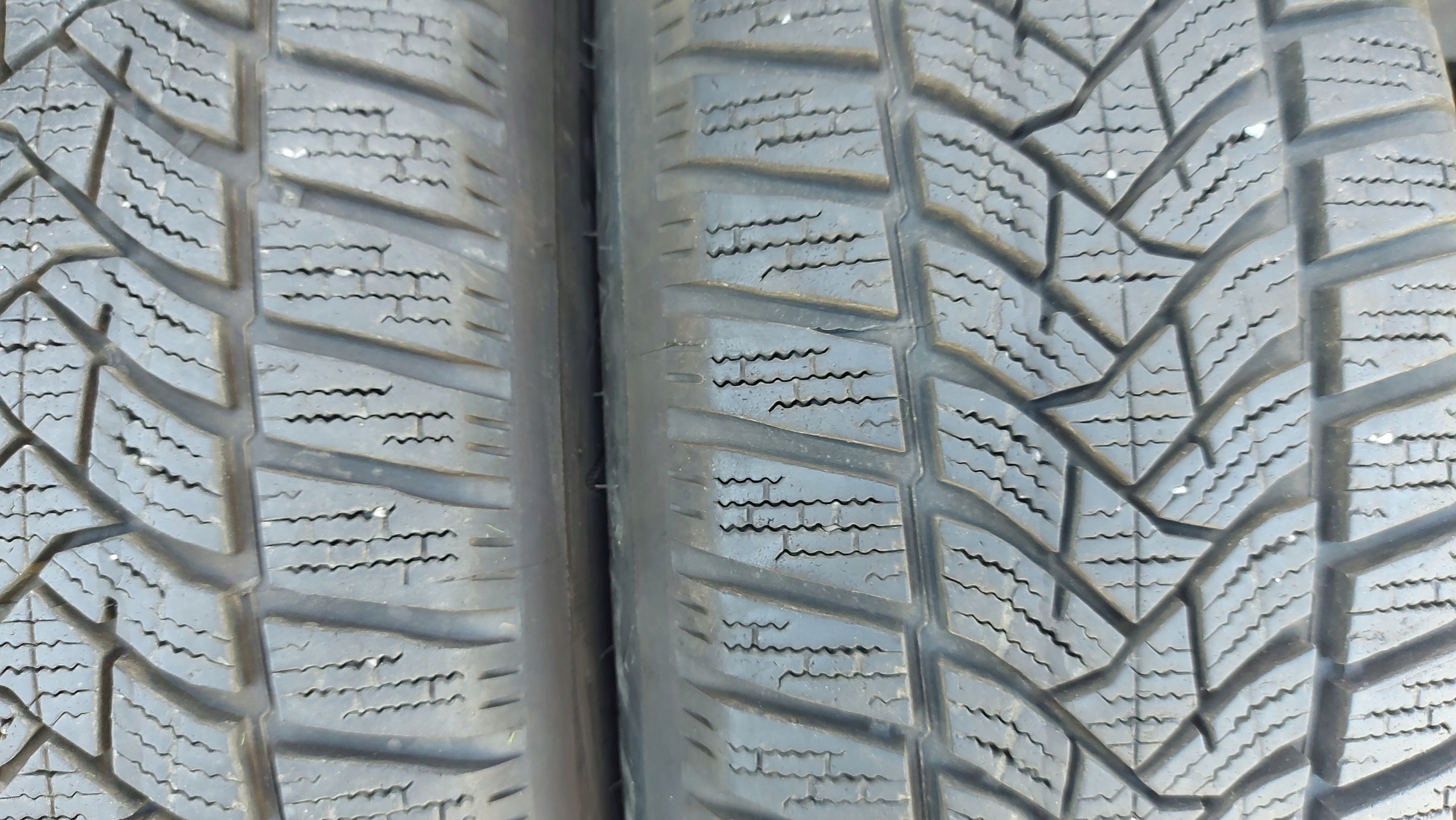 DUNLOP WINTER SPORT 5 195/65R15 OPONY ZIMOWE 8mm Marka Dunlop