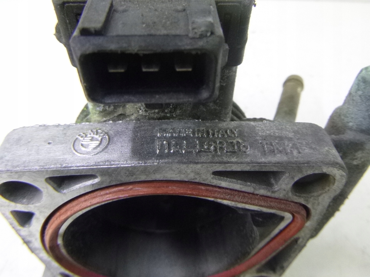 throttle flap BMW E36 1.6 1997r.