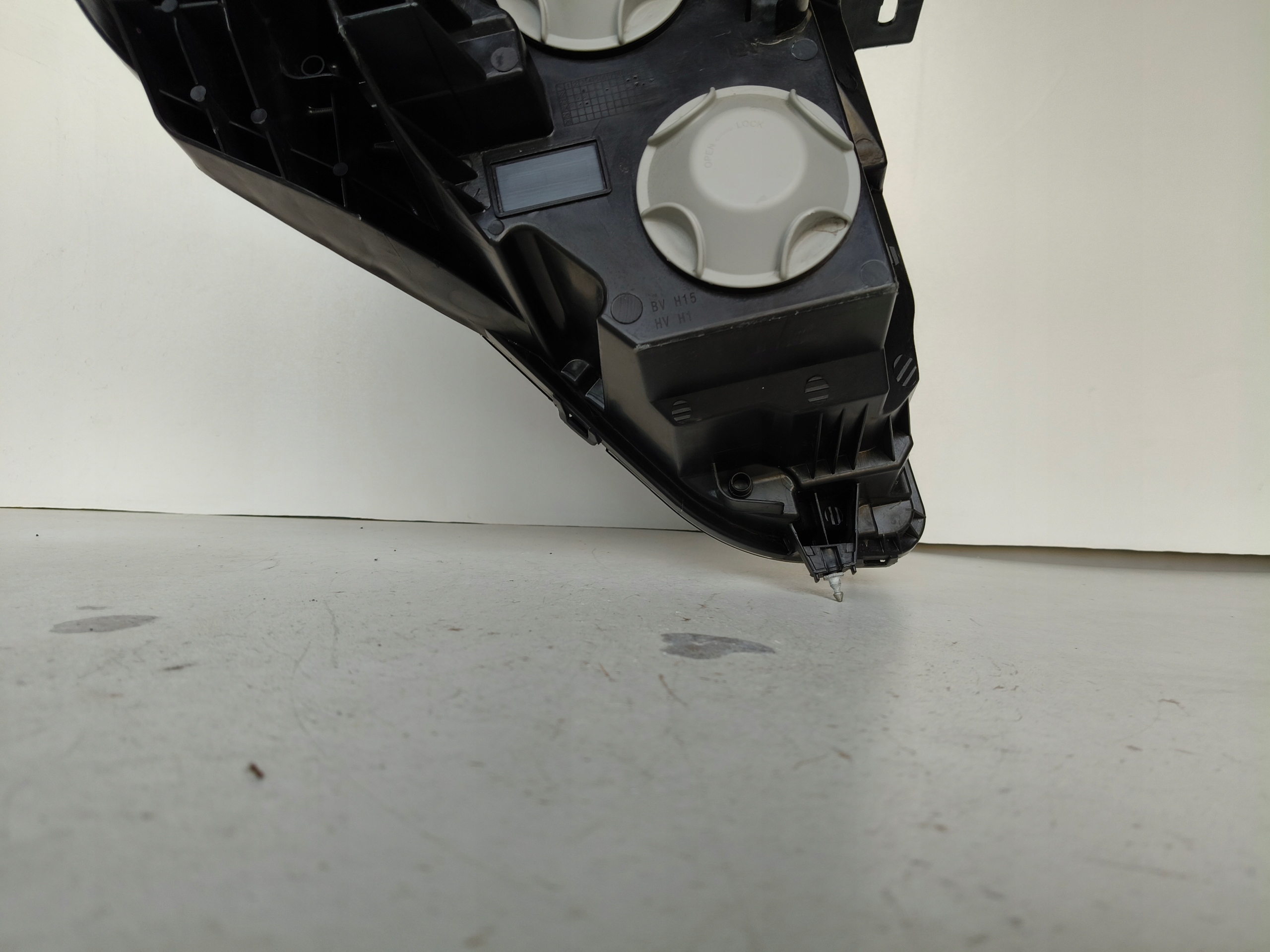 Licht links REFLEKTOR FORD TRANSIT COURIER MK3 24