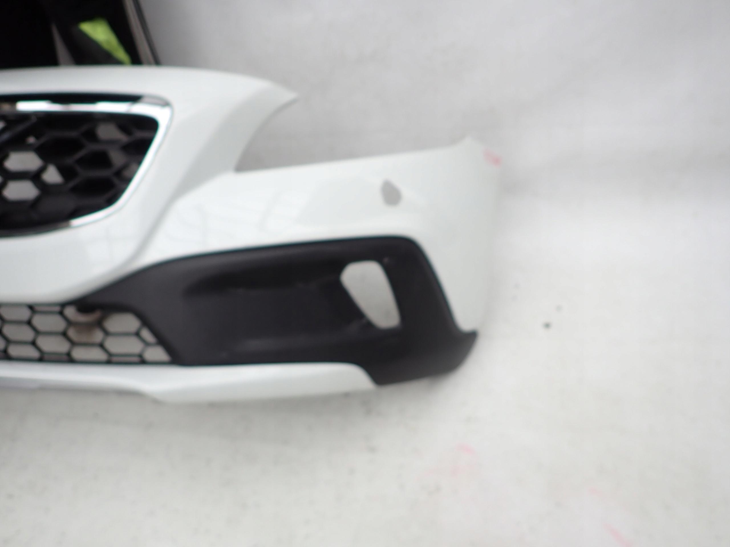 VOLVO XC40 CROSS COUNTRY 12- bumper front washer PDC