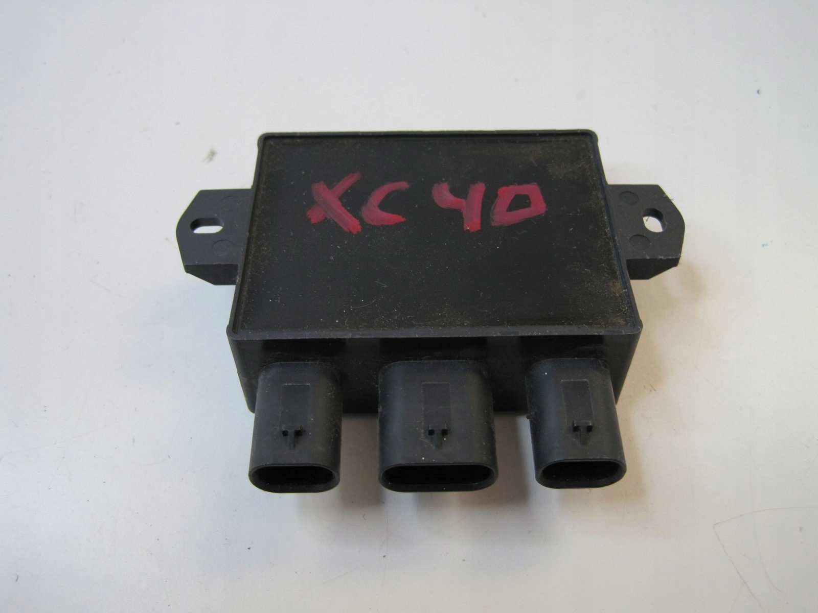 Moduł sterownik klapy Volvo XC40 E01700-102