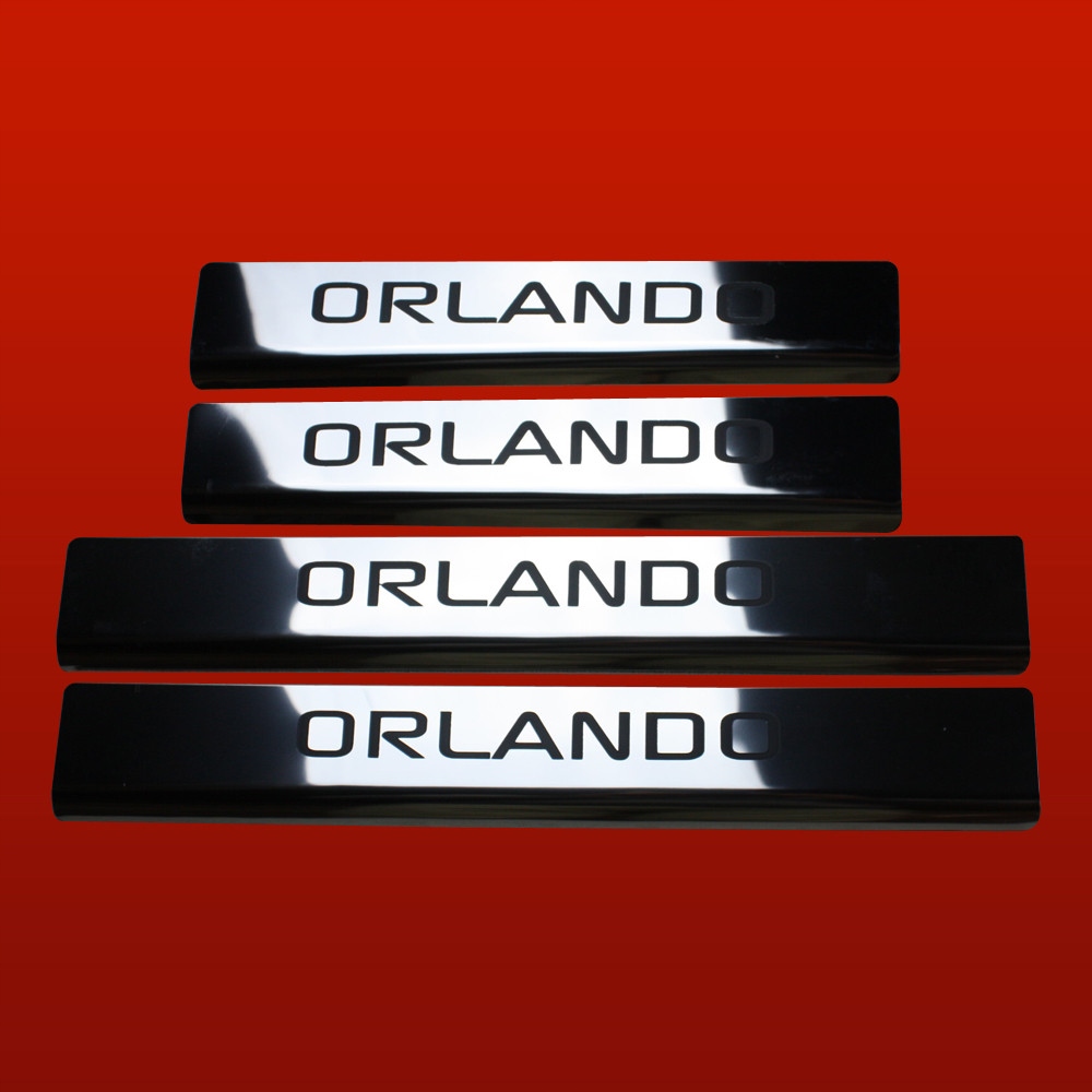 CHEVROLET ORLANDO Nakładki progowe ze stali nierdzewnej 304 Wykończenie poł Producent inny