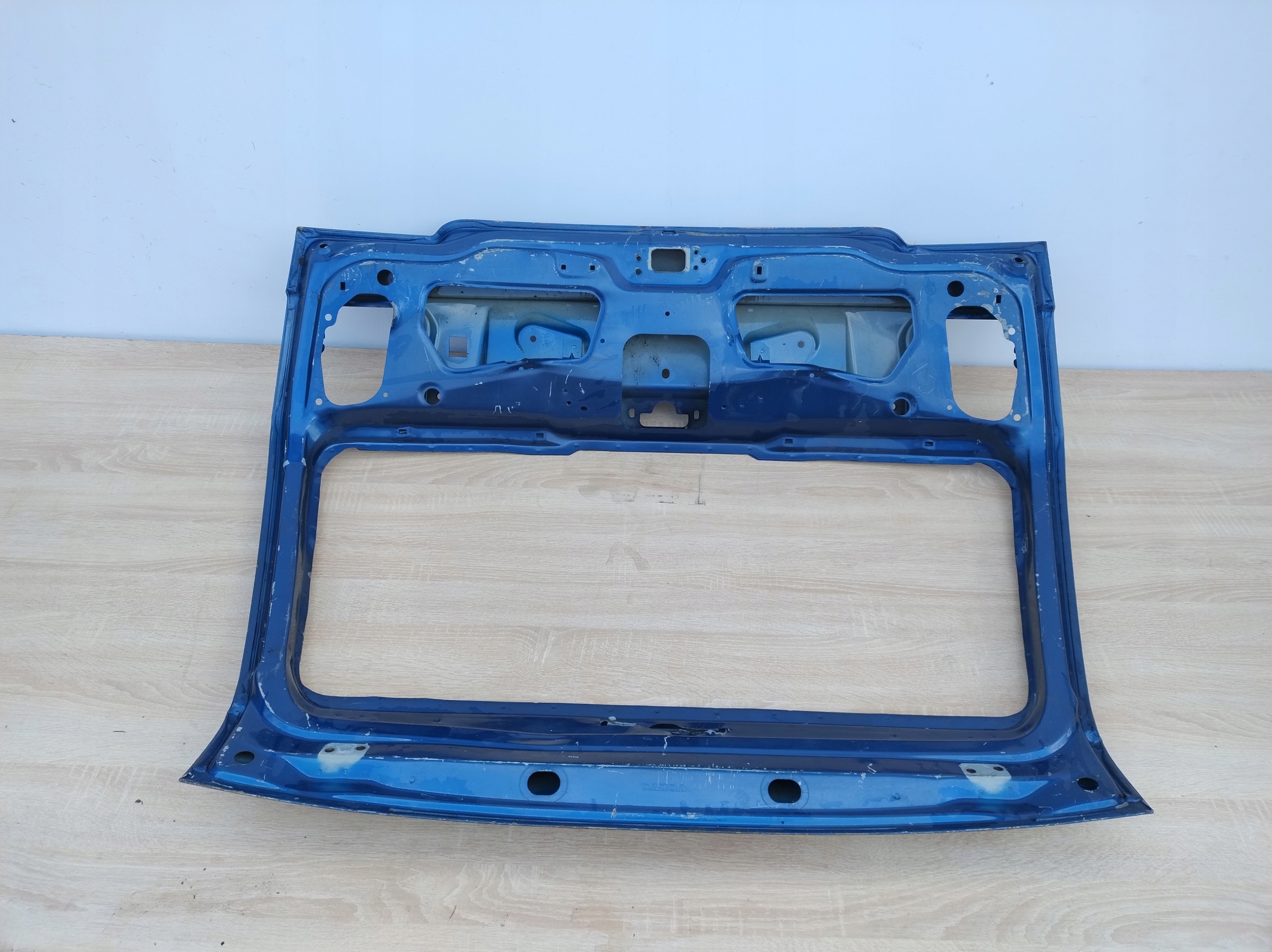 VOLVO V40 2000-2004 ROK trunk door boot cover rear part
