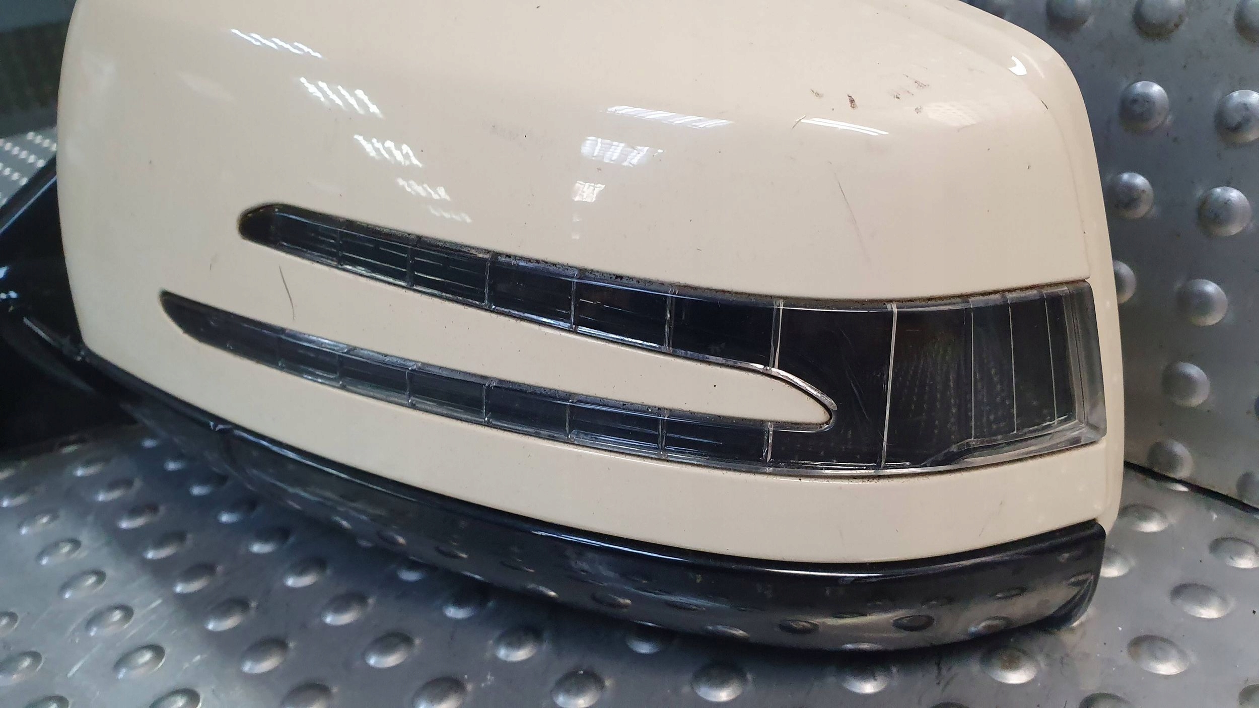 mirror left MERCEDES E-KLASA W212 7 PIN A2128105116 09