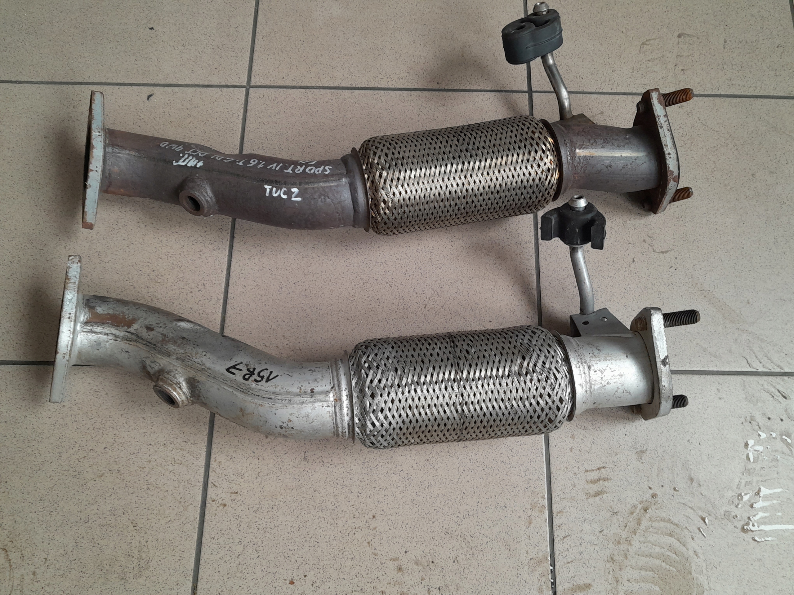 1.6T - HYUNDAI TUCSON II 2015-20 1.6 T-GDI ДЕМПФЕР ВИБРАЦИИ