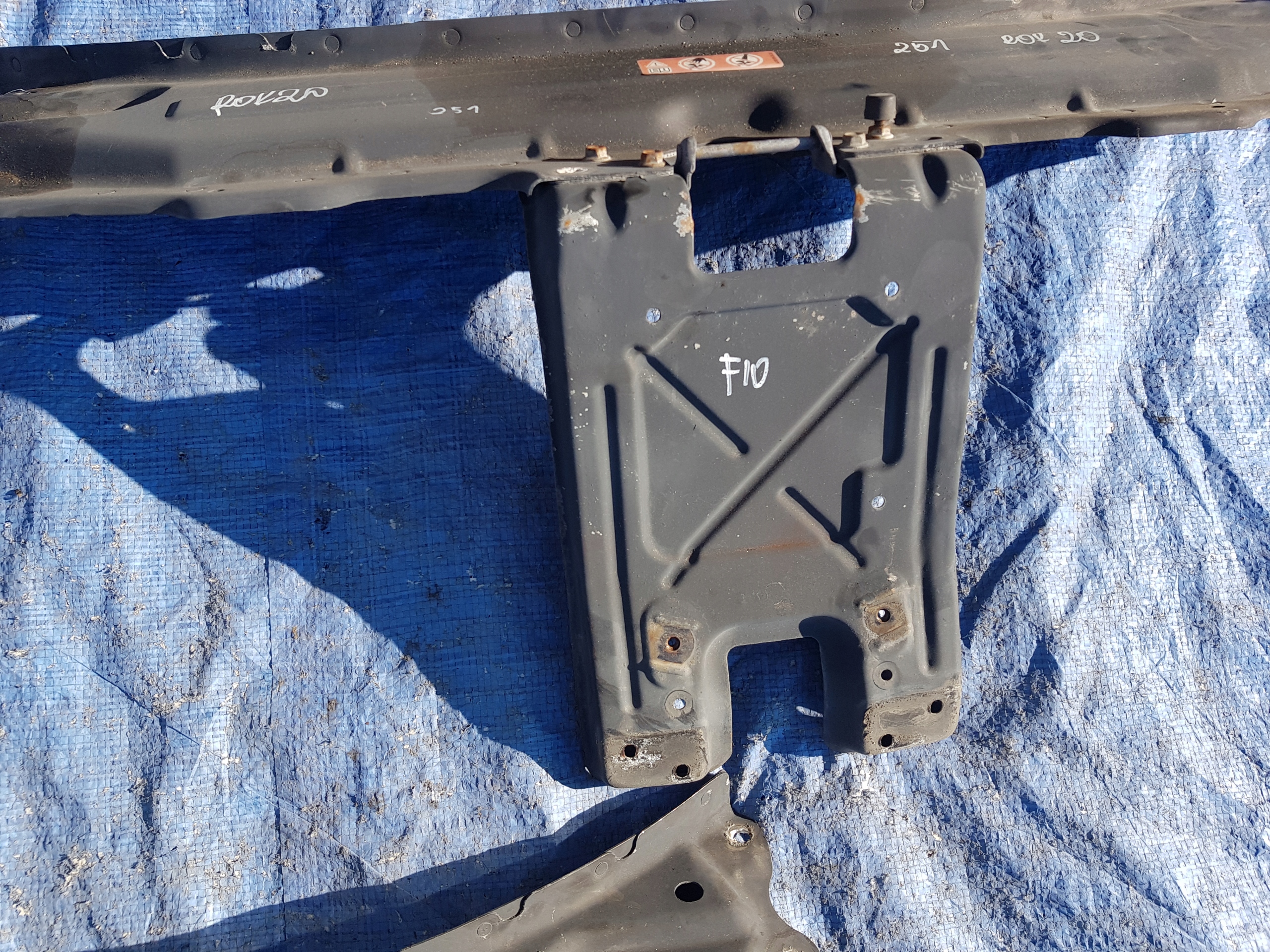 support panel for radiators pillar upper NOSEK supports MERCEDES W251 R-KLASA V251