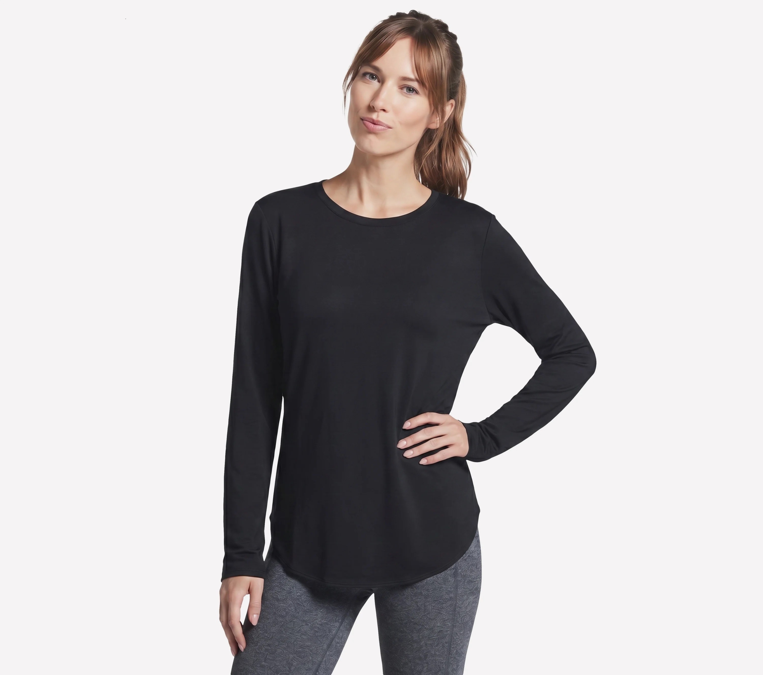 Tričko Skechers Go Dri Swift Long Sleeve Tunic Crew černé LT155