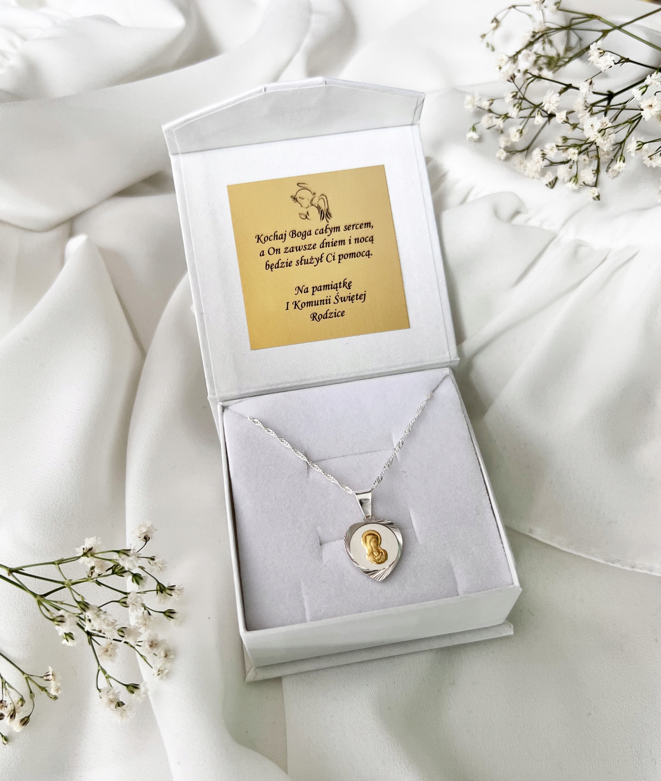 SREBRNY ŁAŃCUSZEK KOMUNIJNY I MEDALIK Z POZŁACANĄ PASYJKĄ SREBRO 925 50 CM Marka Abrasar