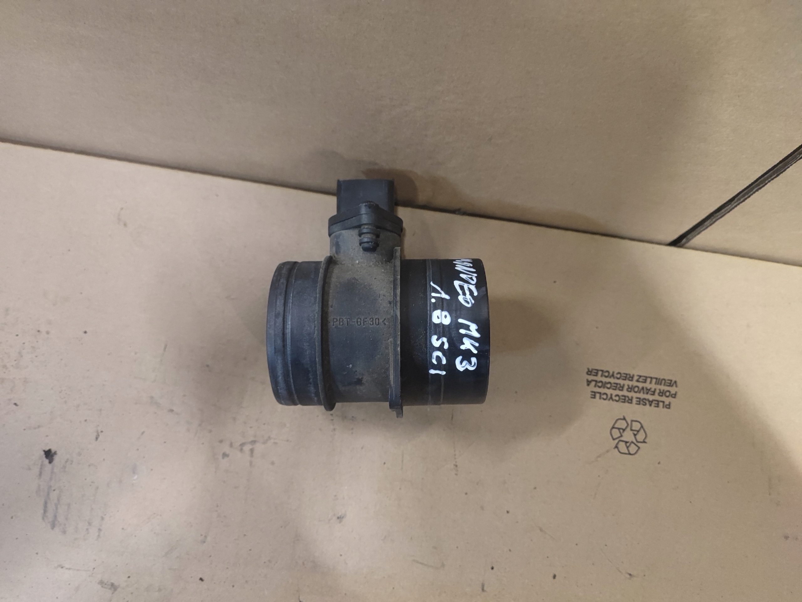 FORD MONDEO MK3 LIFT Luftmassenmesser luft 1.8 16V SCI