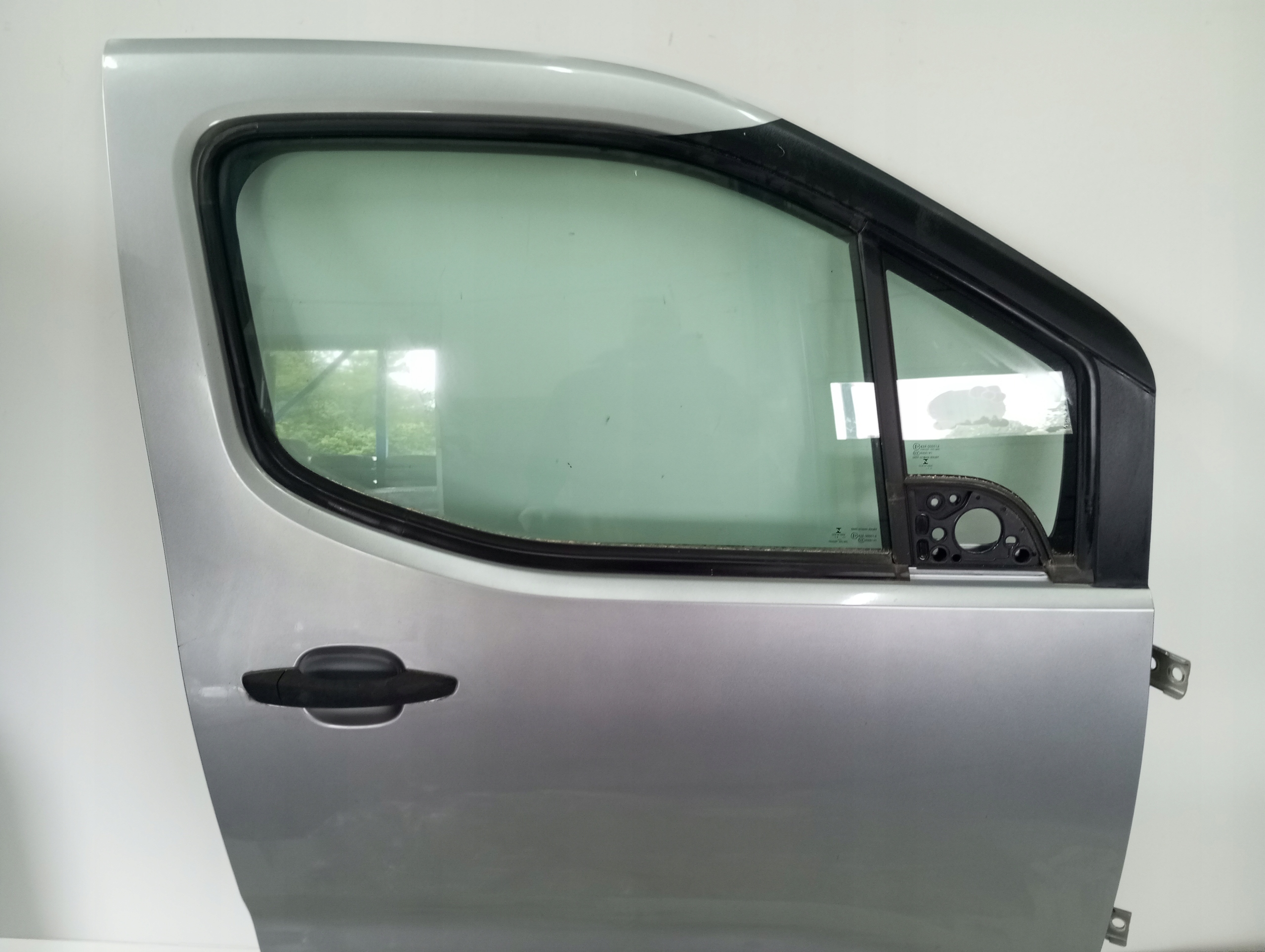 door right front CITROEN BERLINGO IV 16R