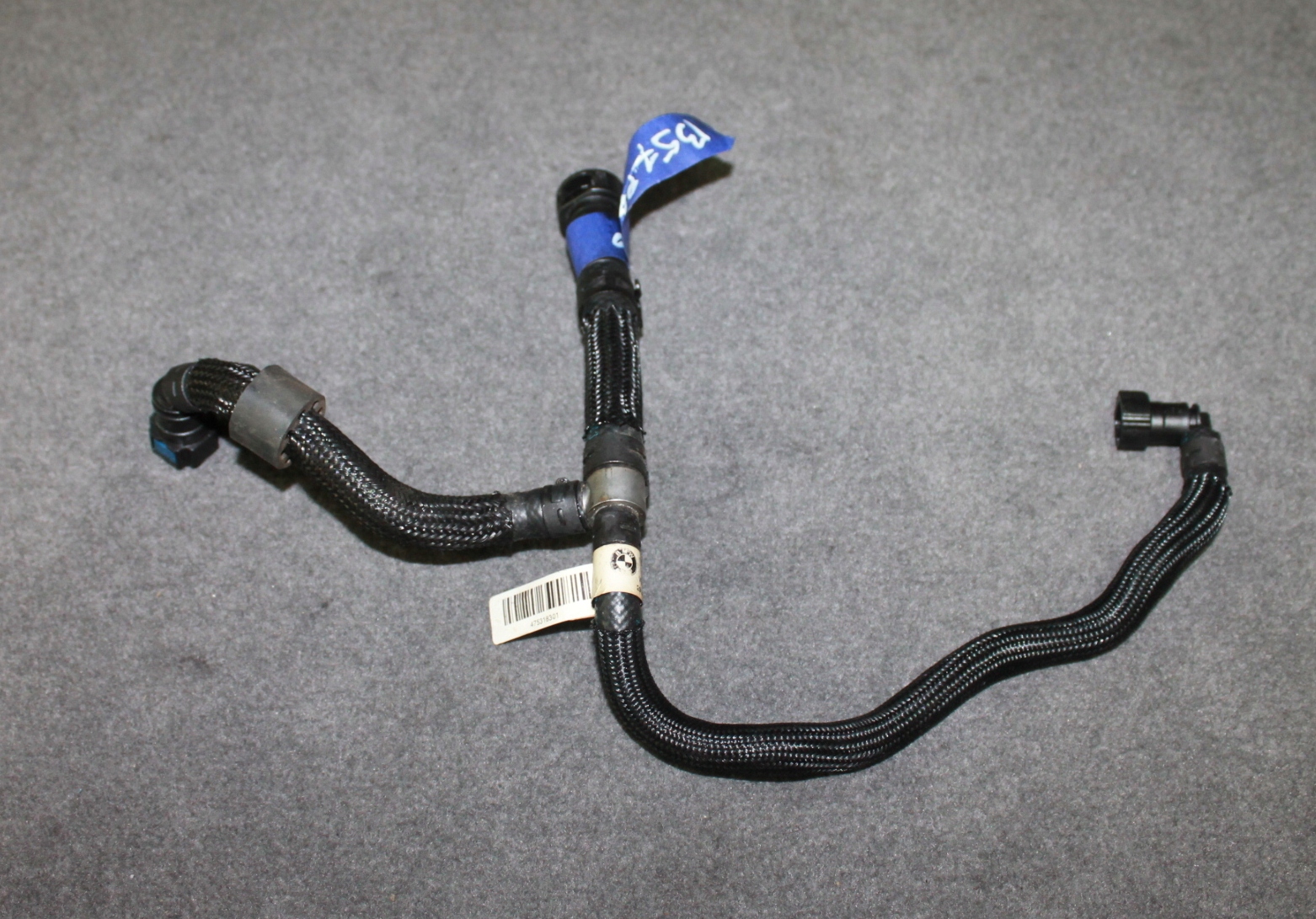 BMW G30 G11 G05 B57 3.0D 4.0D fuel line